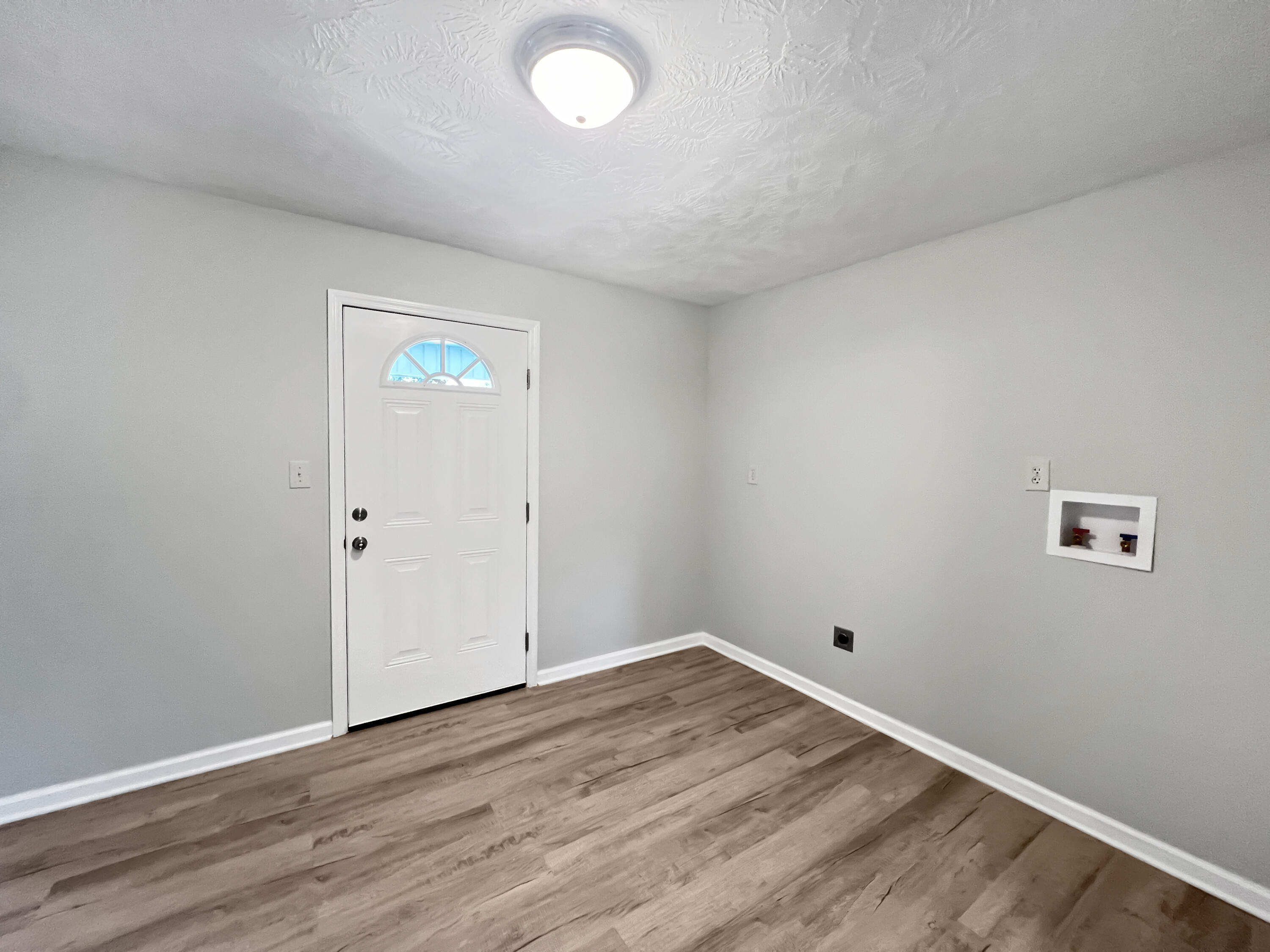 501 2nd Street Property Photo 21