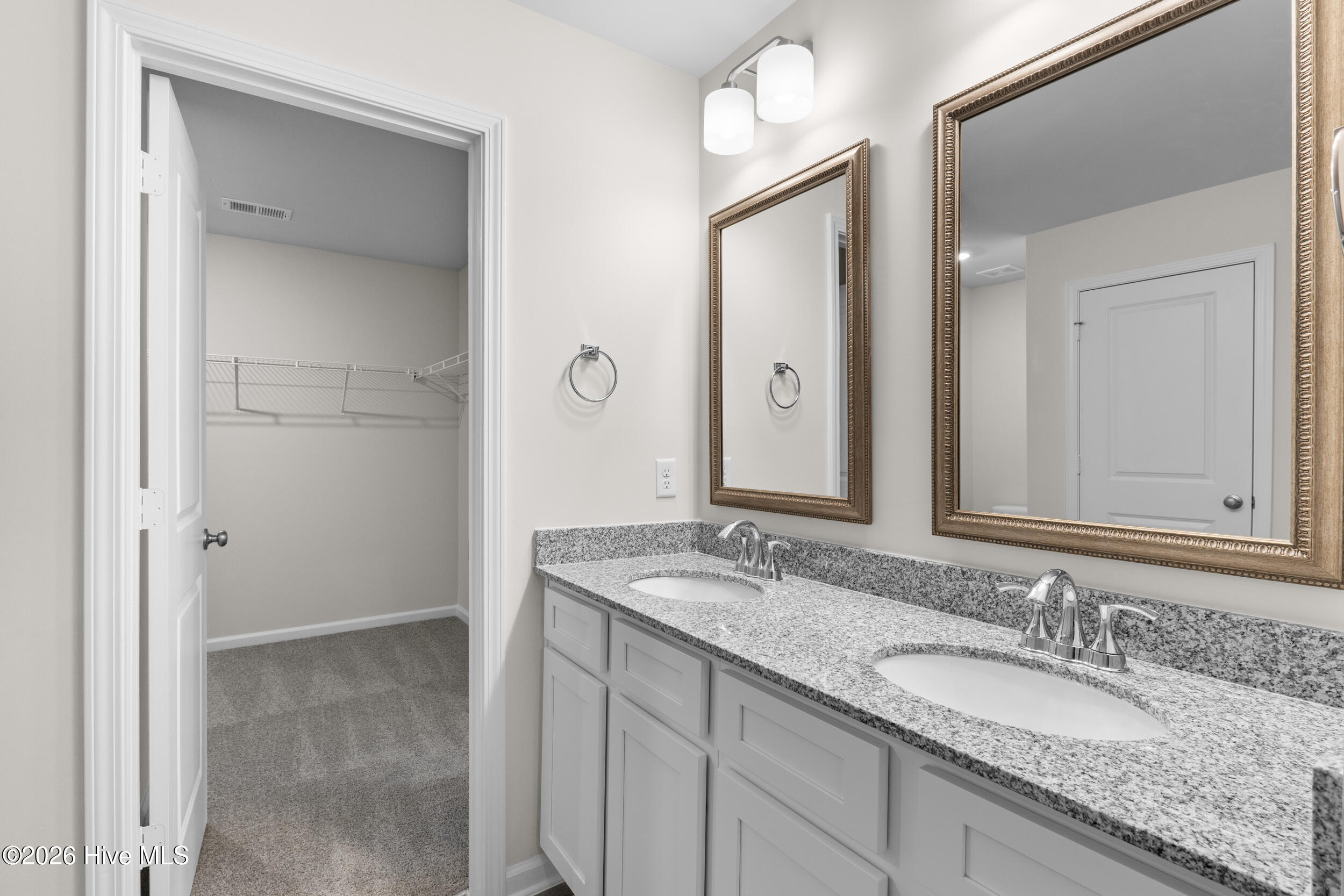 5786 Cobalt Falls Bend Property Photo 14