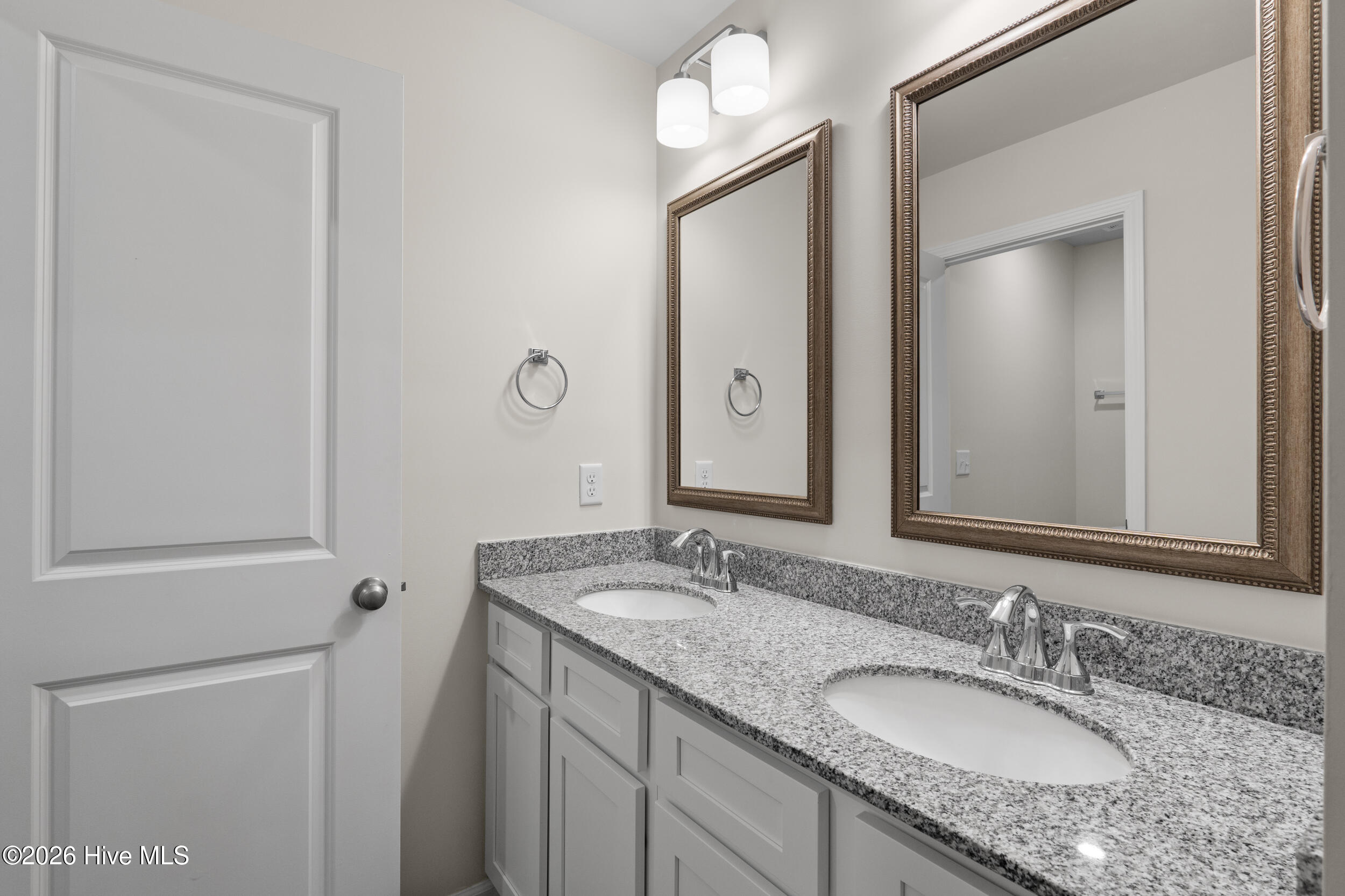 5786 Cobalt Falls Bend Property Photo 24