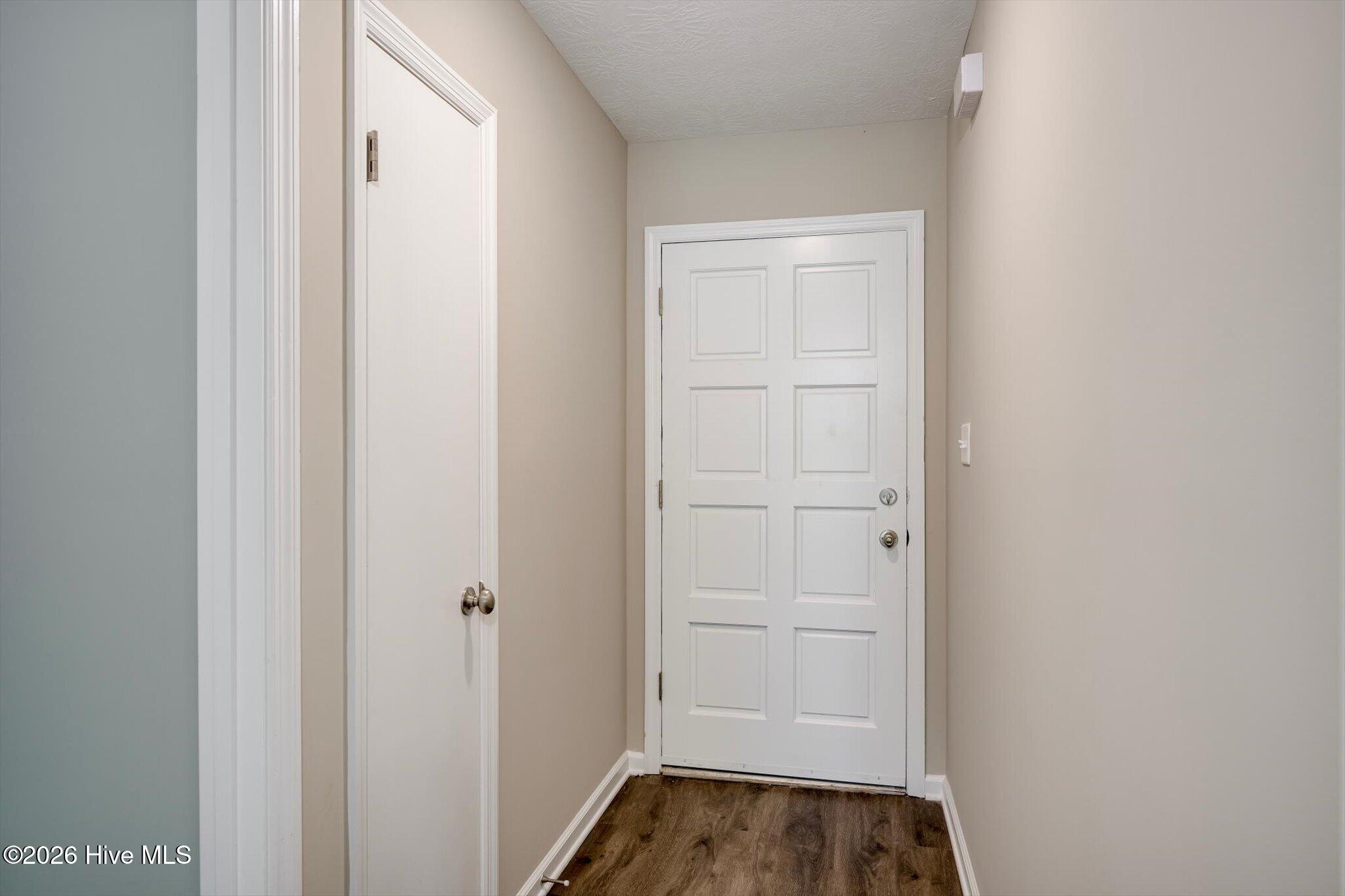 4459 Shadowood Drive Property Photo 4
