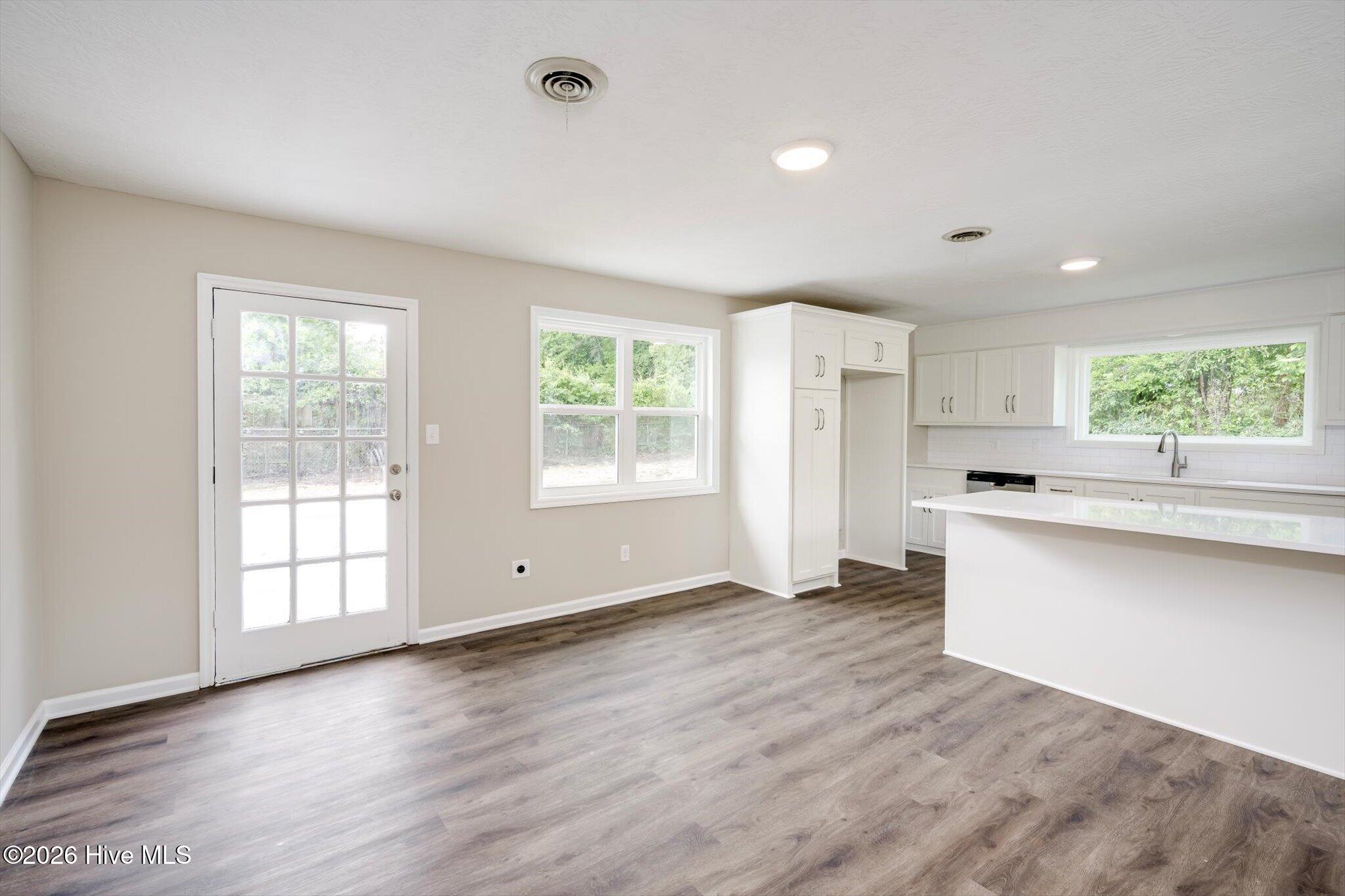 4459 Shadowood Drive Property Photo 16