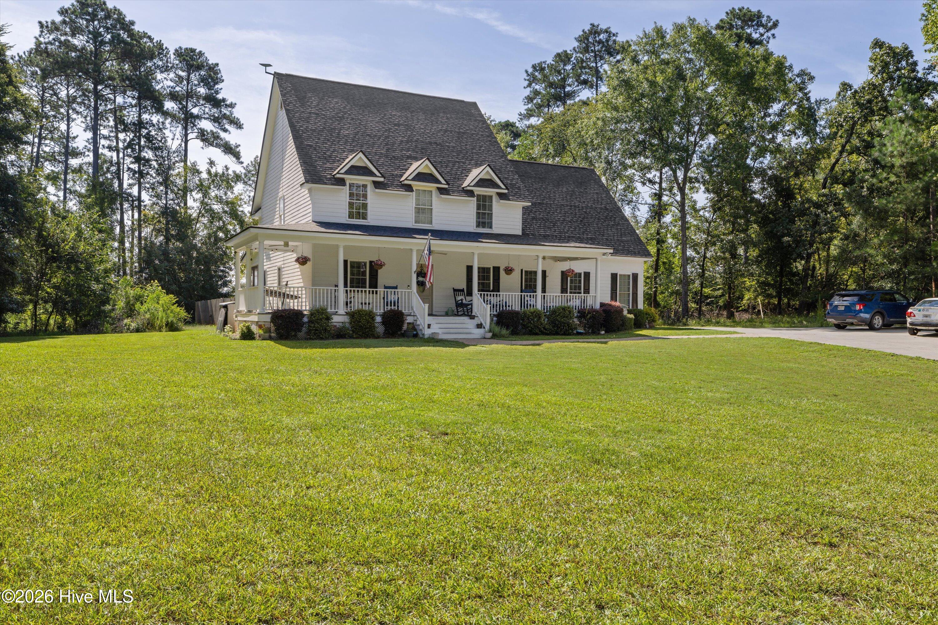 553 Oakwood Pointe Road Property Photo 4
