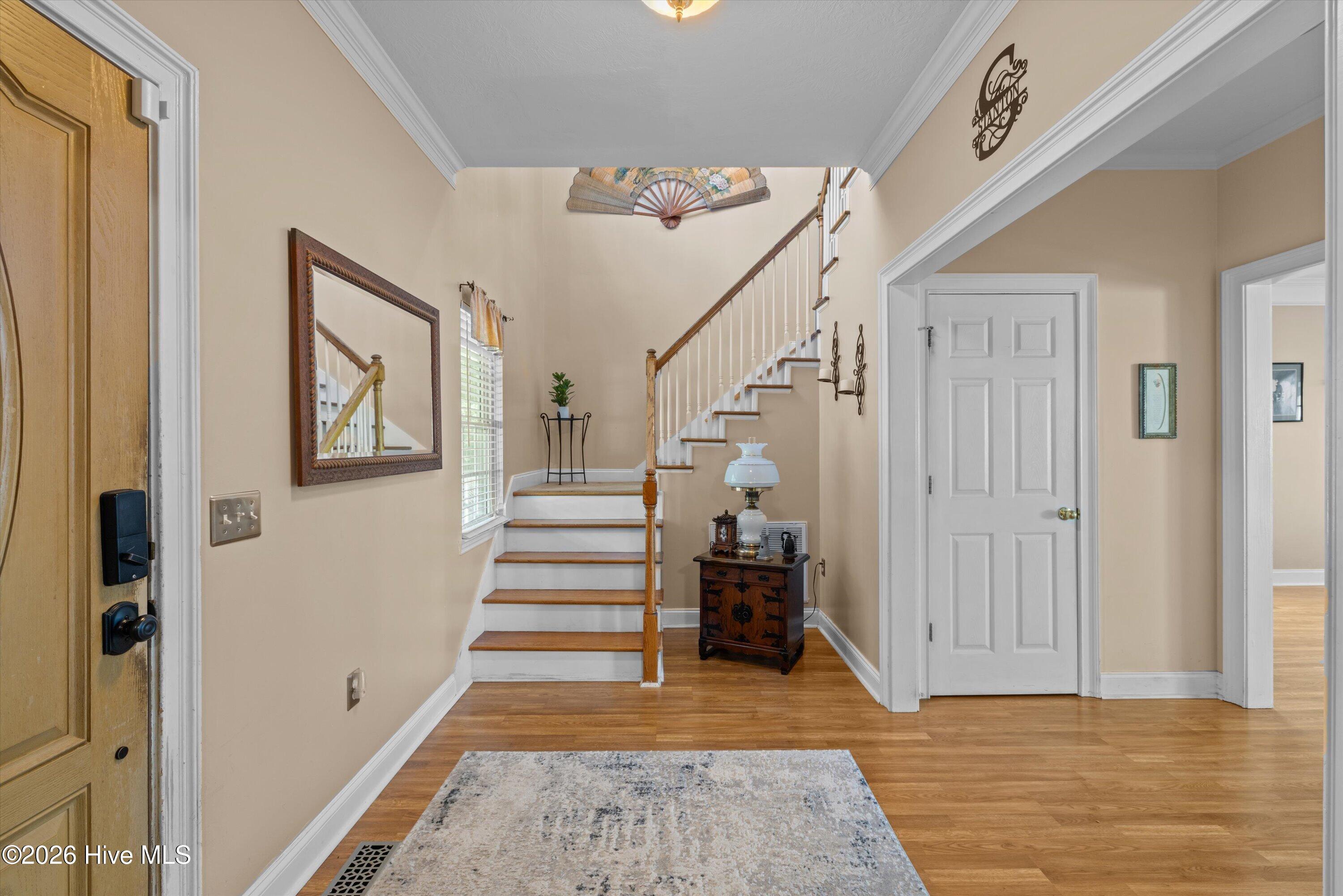 553 Oakwood Pointe Road Property Photo 9