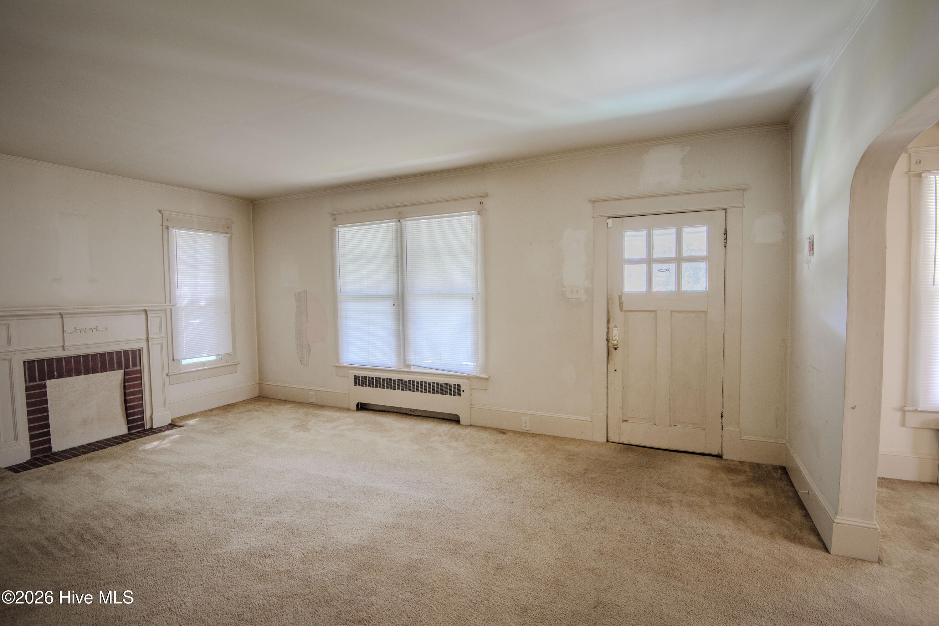 204 E Baker Street Property Photo 8
