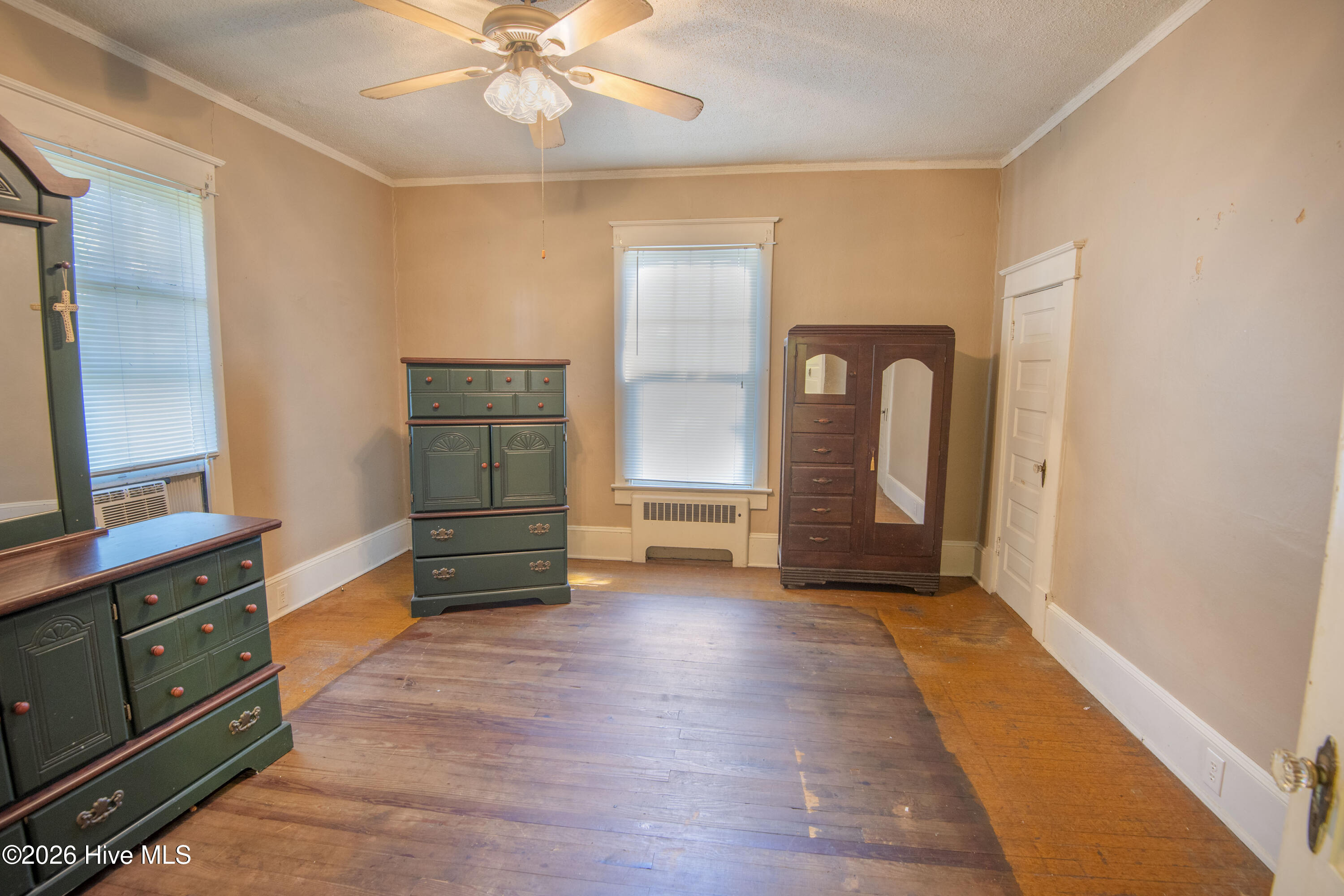 204 E Baker Street Property Photo 25