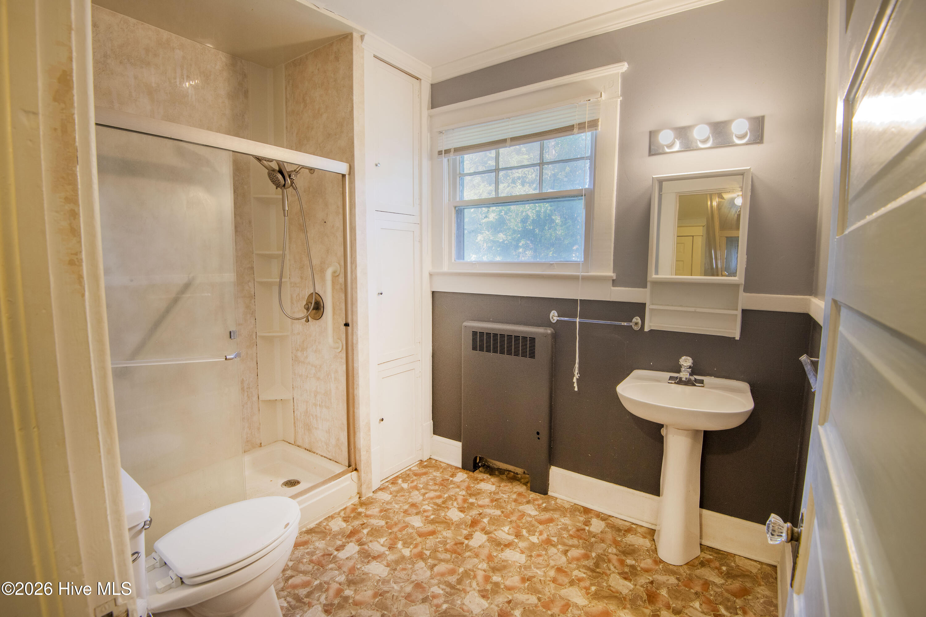 204 E Baker Street Property Photo 26