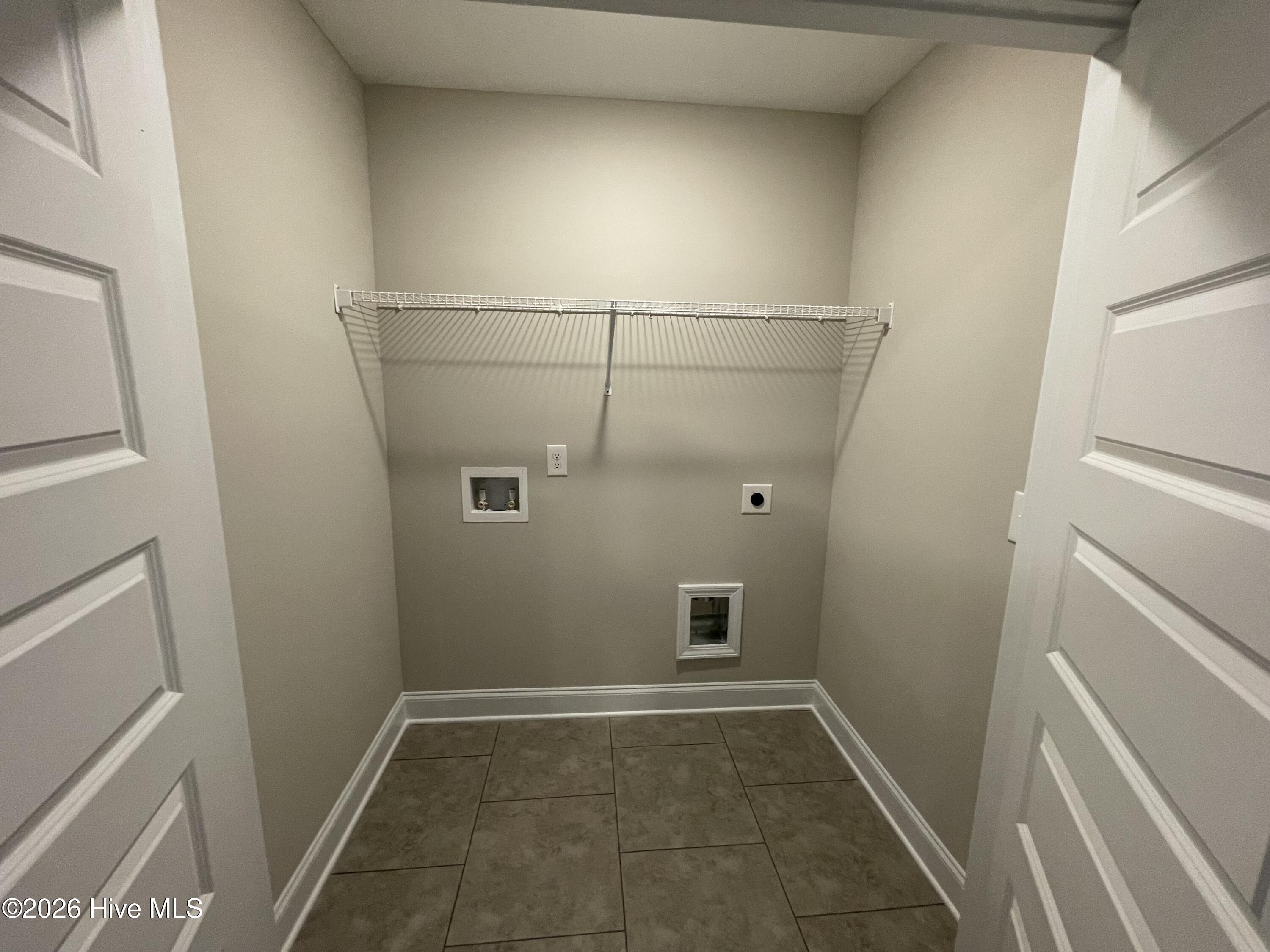 706 Bronze Way Property Photo 9