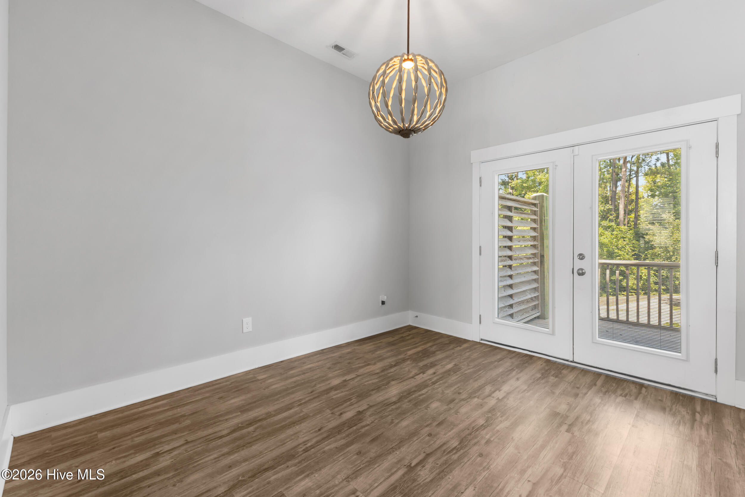 3927 Malabar Run Property Photo 15