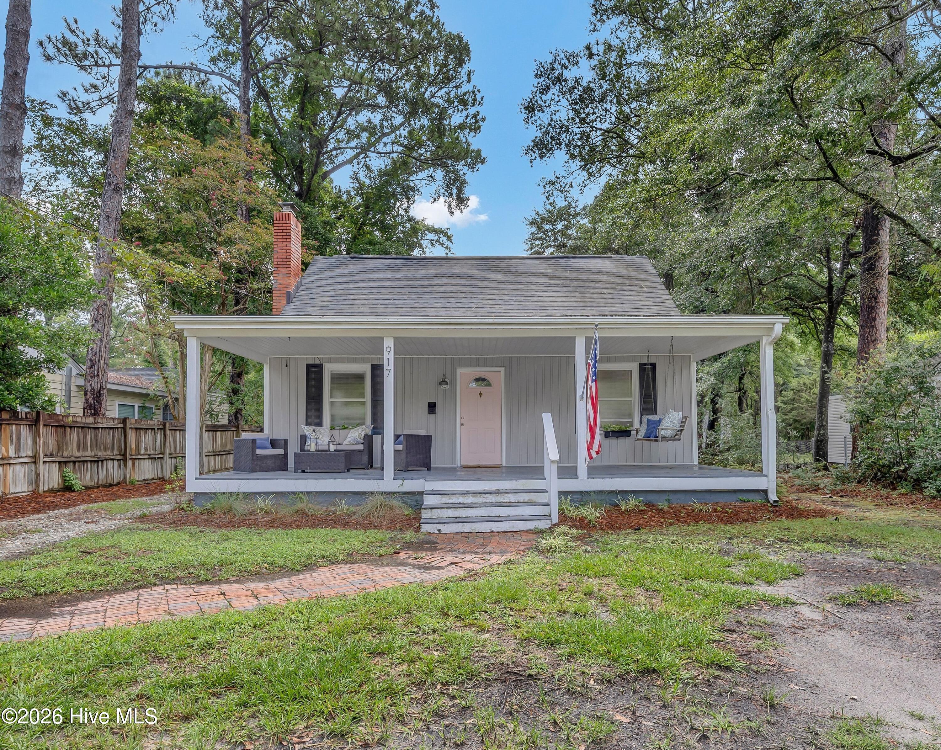 917 Bryan Avenue Property Photo 1
