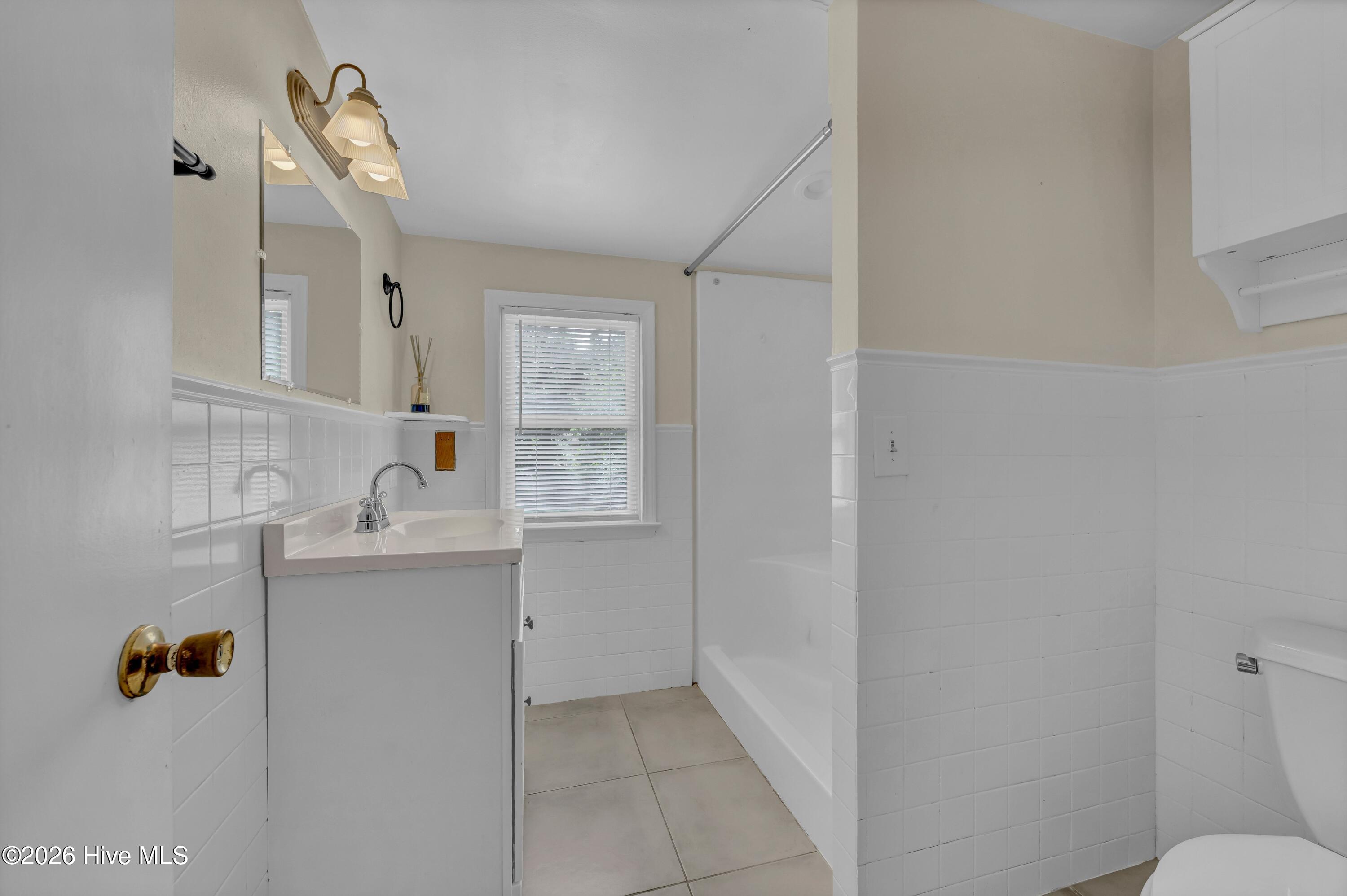 917 Bryan Avenue Property Photo 26