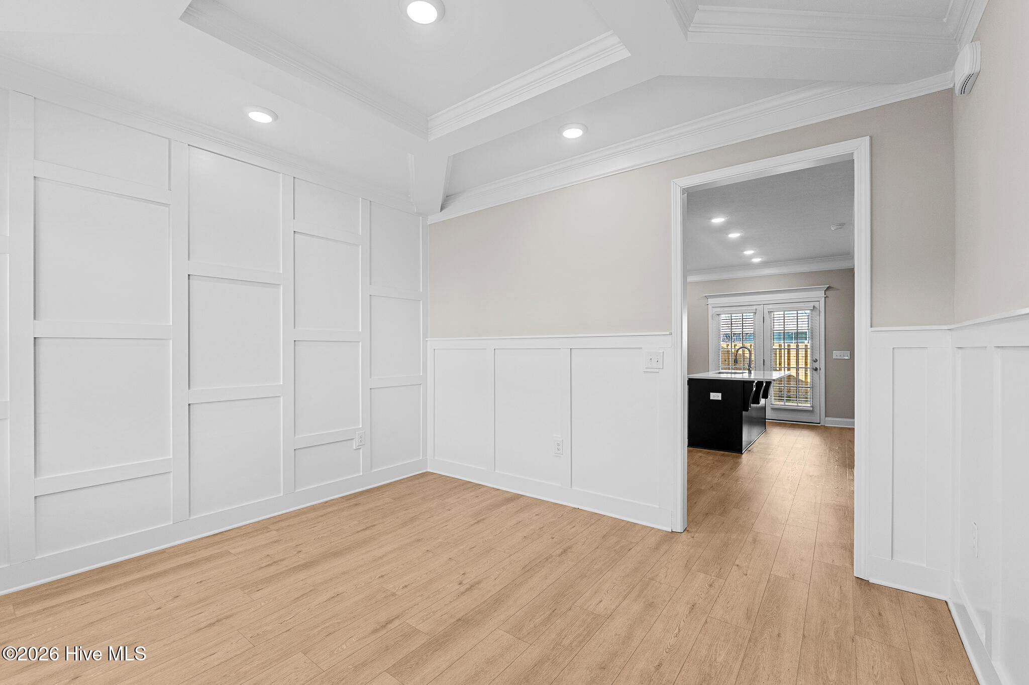 716 Bronze Way Property Photo 4