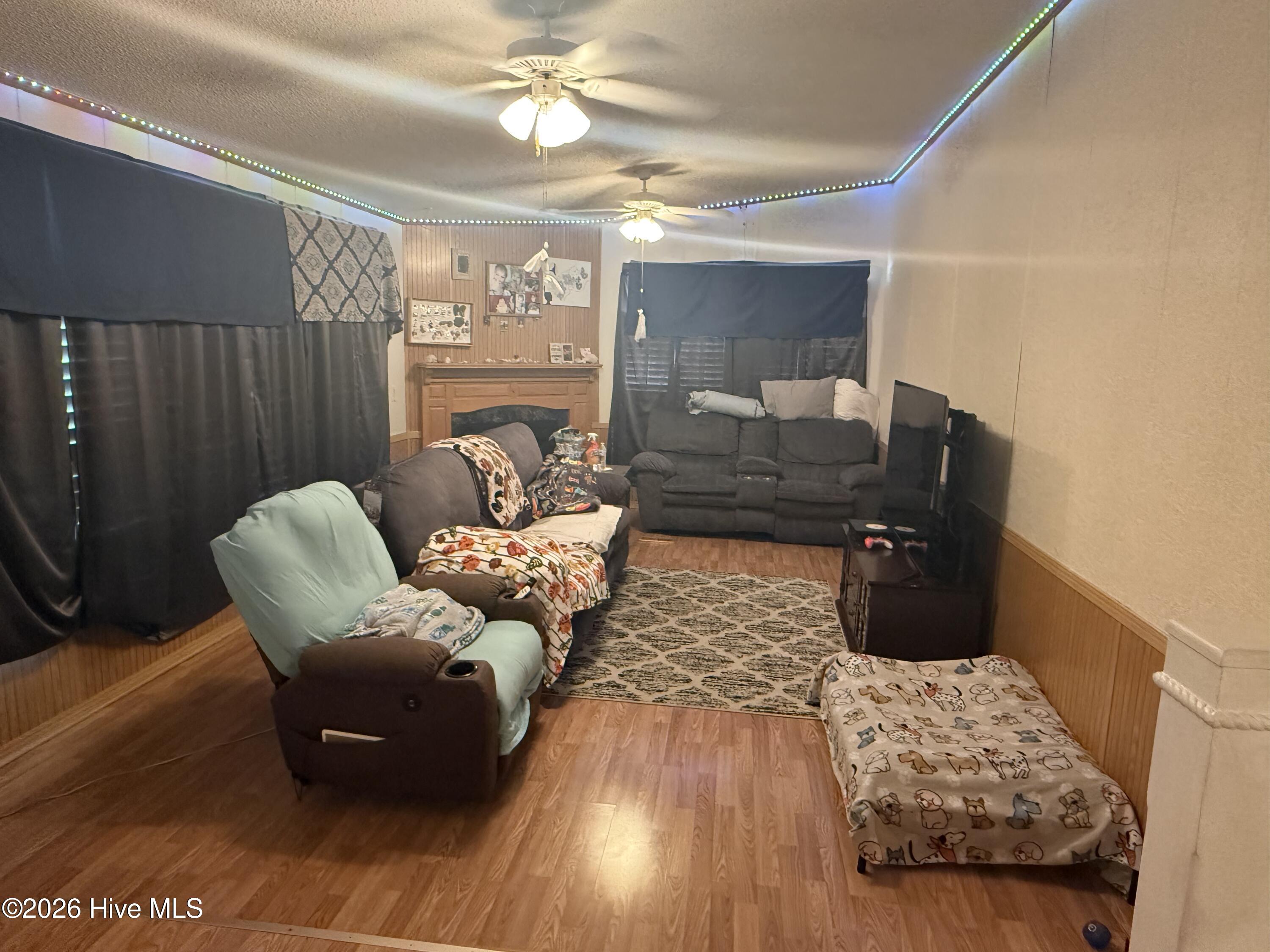106 Paula Lane Property Photo 6