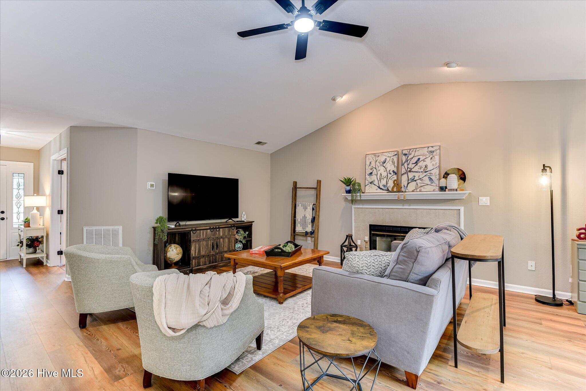 330 Mulberry Lane Property Photo 8