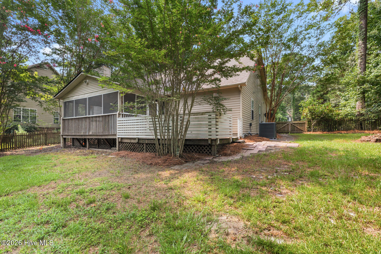 166 Dockside Drive Property Photo 6