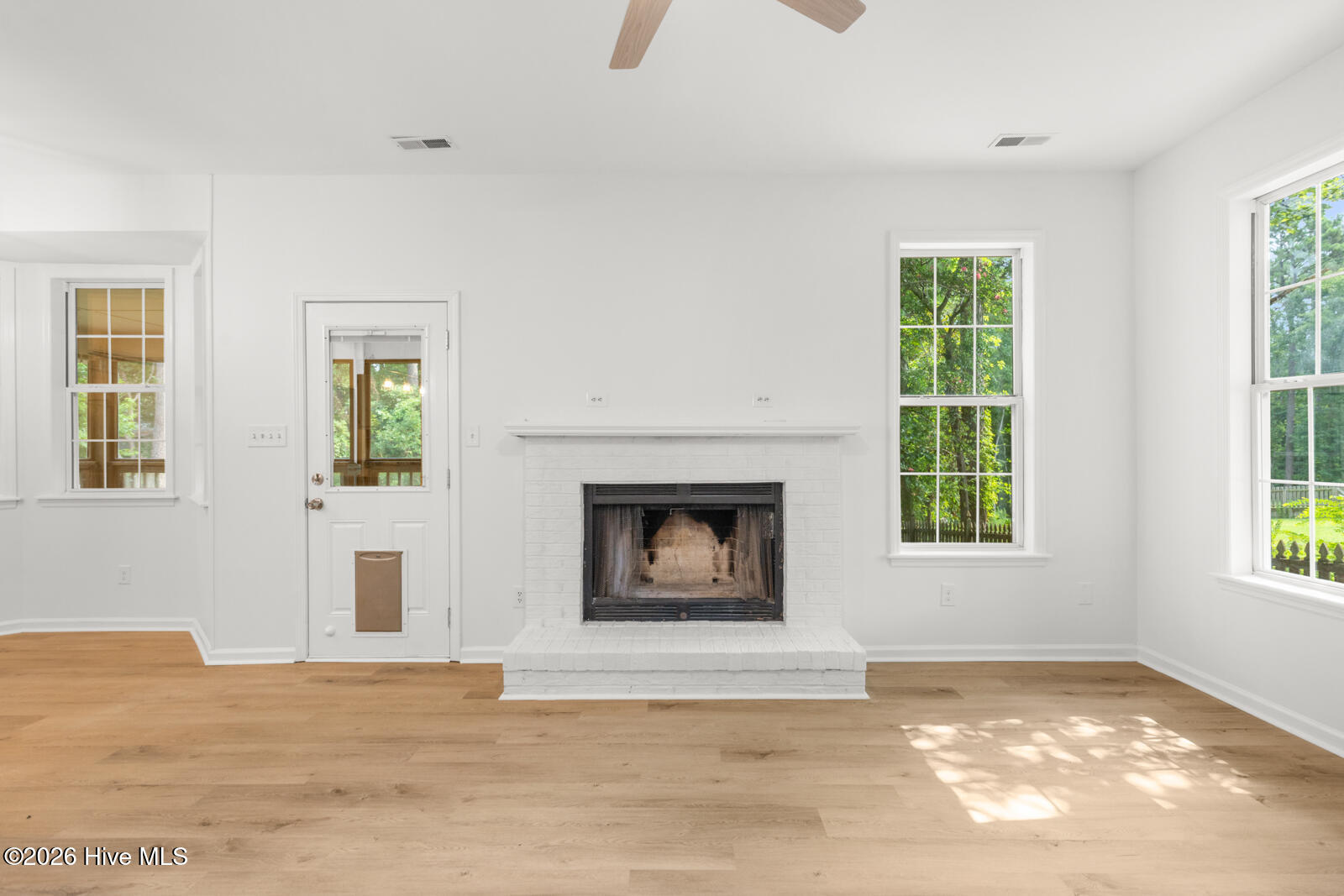 166 Dockside Drive Property Photo 11