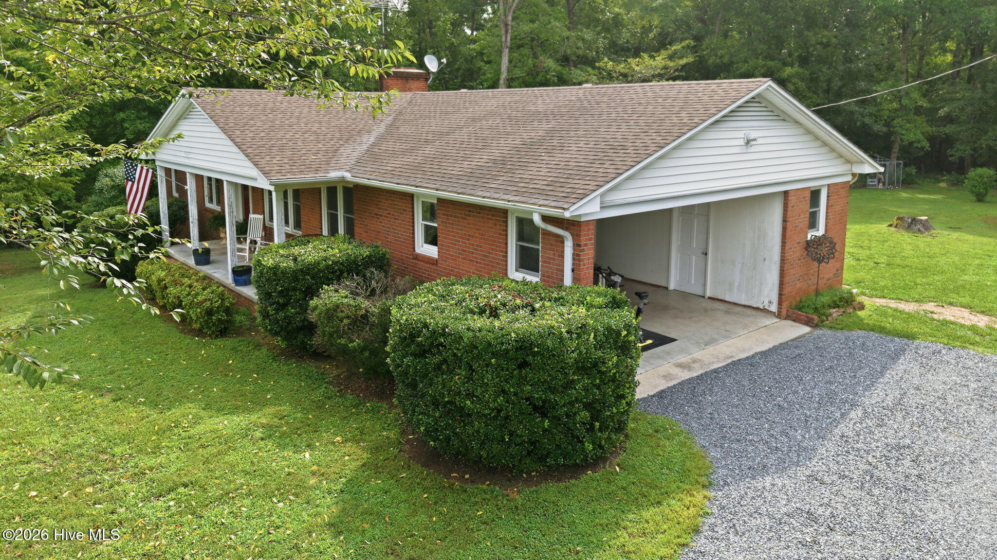 1423 Albemarle Road Property Photo 8