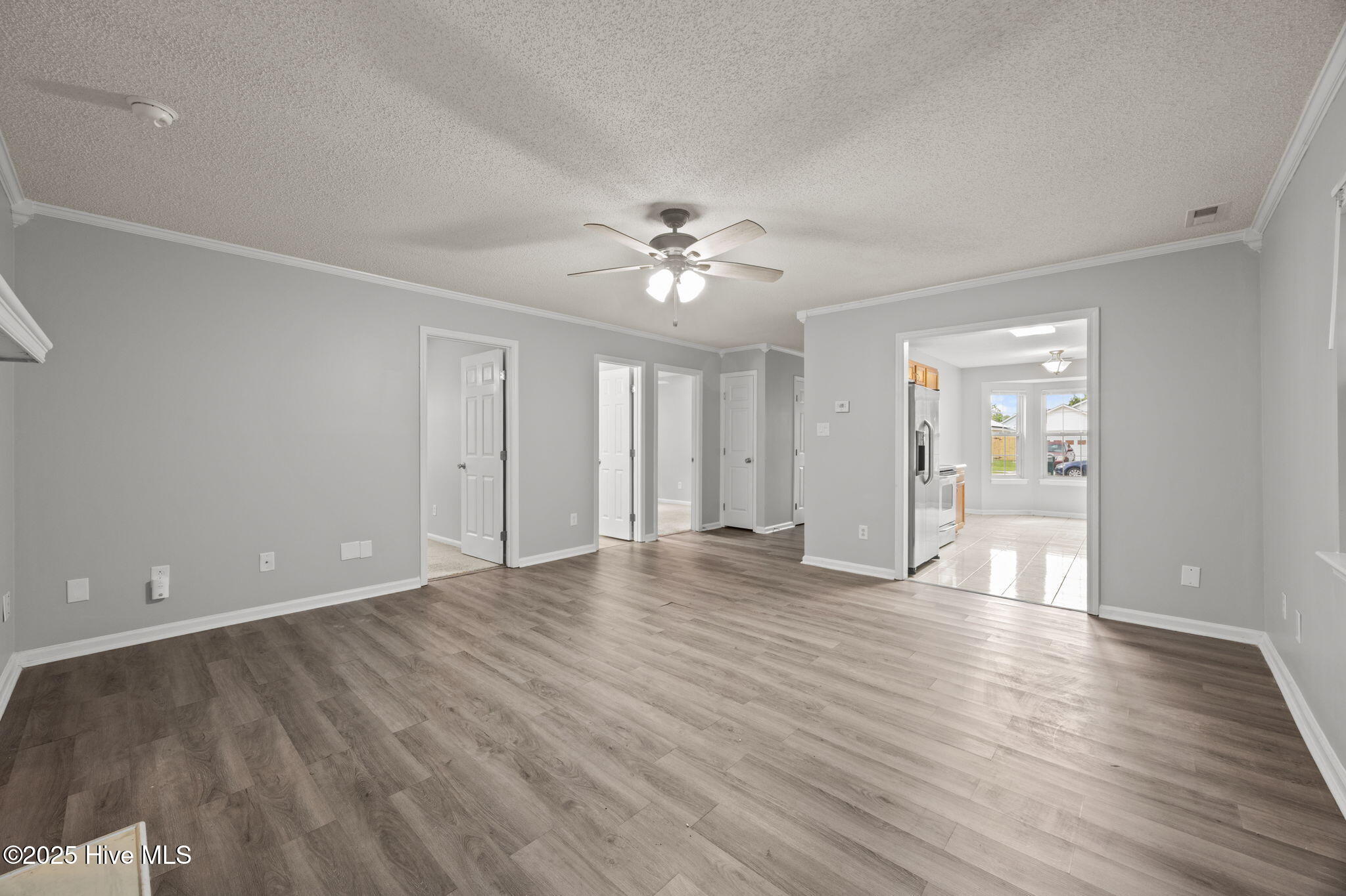 2033 Derby Run Road Property Photo 5