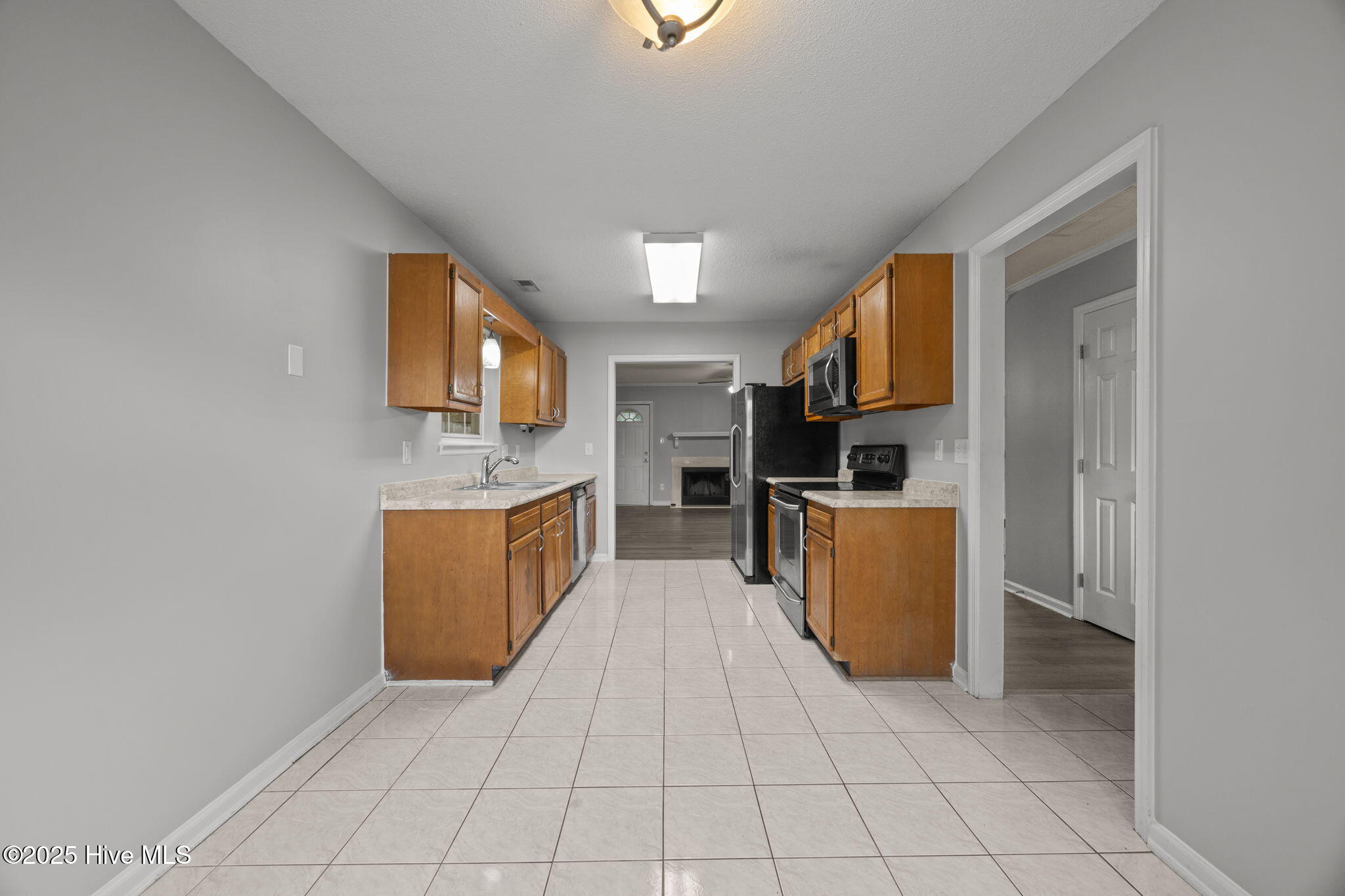 2033 Derby Run Road Property Photo 6