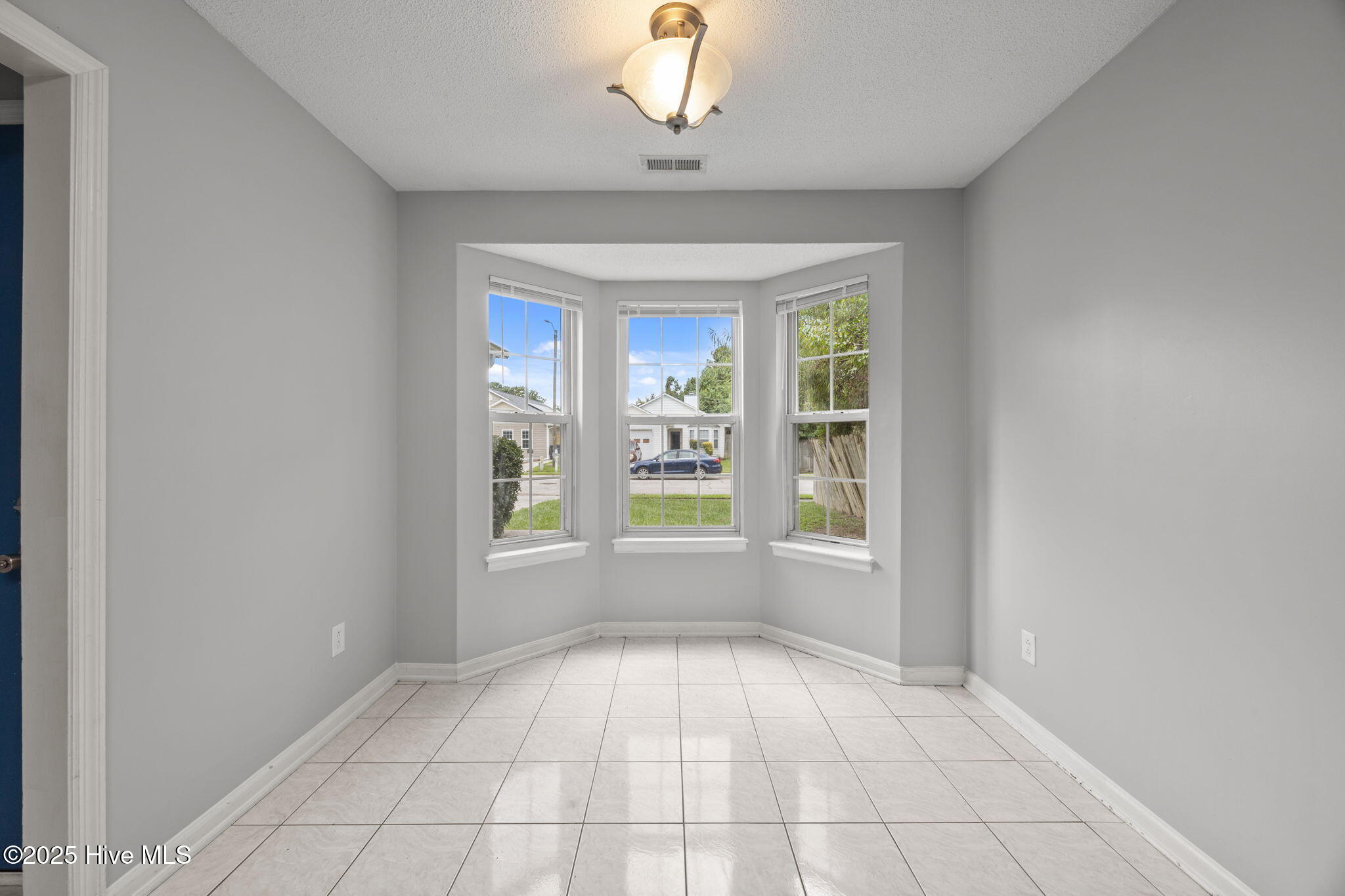 2033 Derby Run Road Property Photo 9