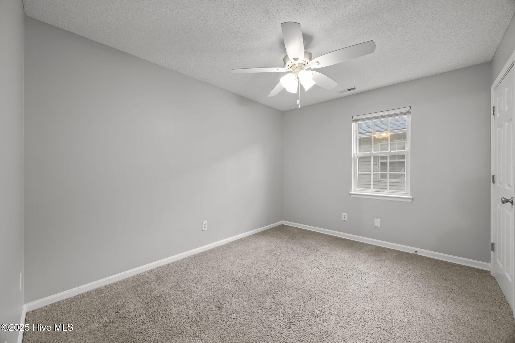 2033 Derby Run Road Property Photo 13