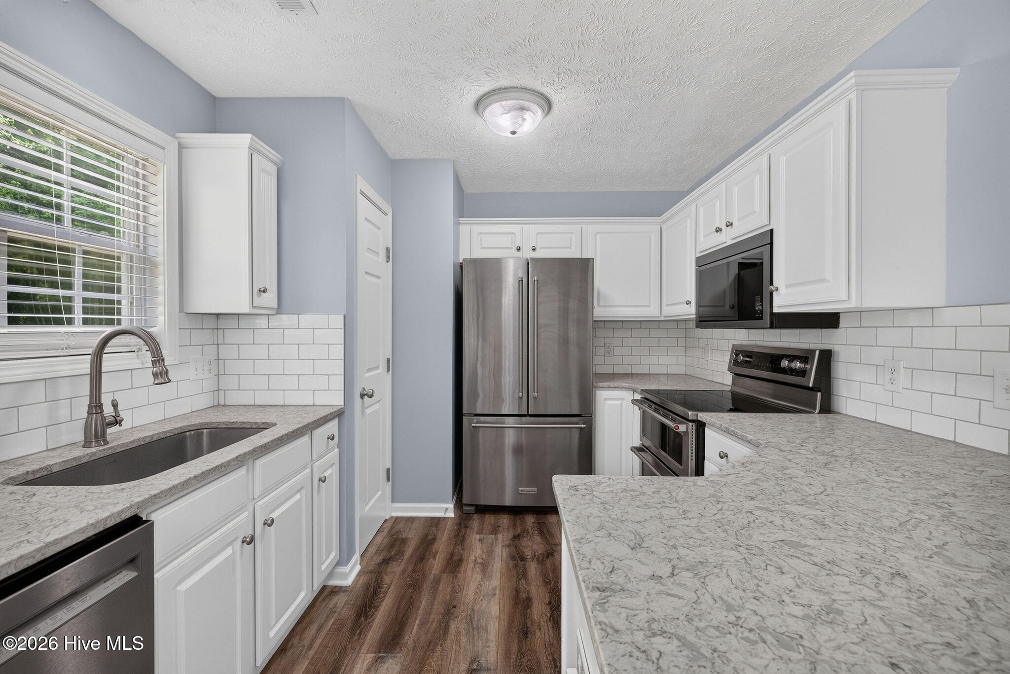 247 Ross Court Property Photo 2
