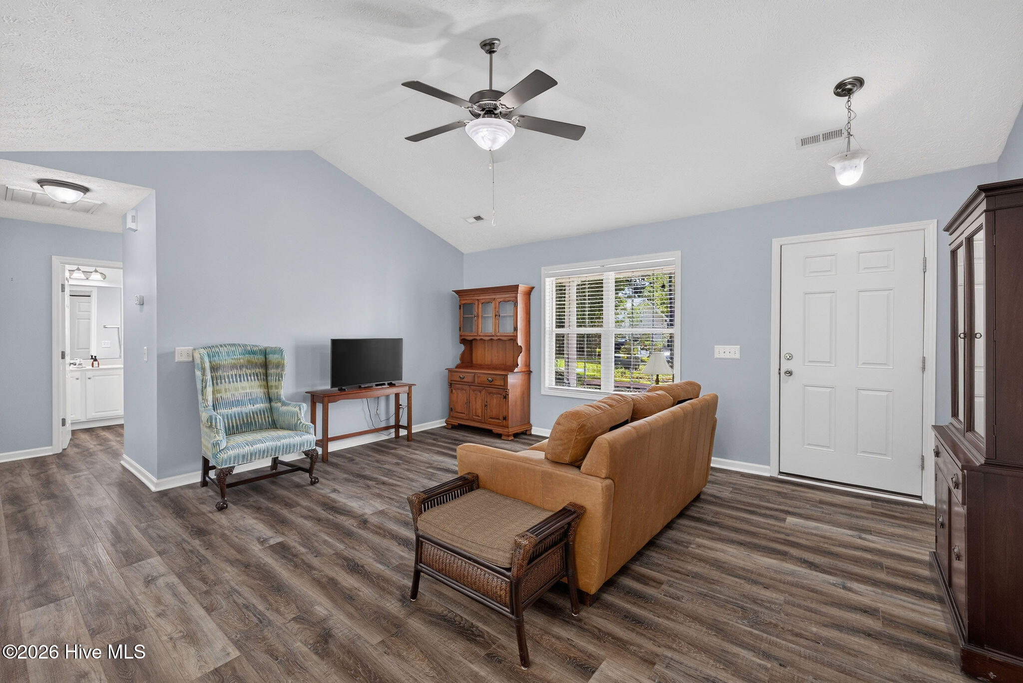247 Ross Court Property Photo 10
