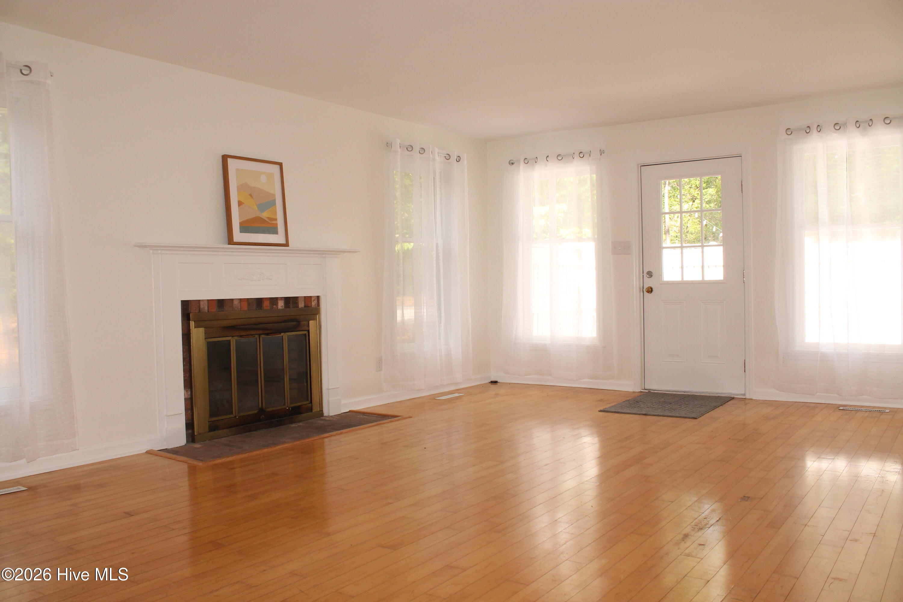 1624 E Indiana Avenue Apt 13 Property Photo 5