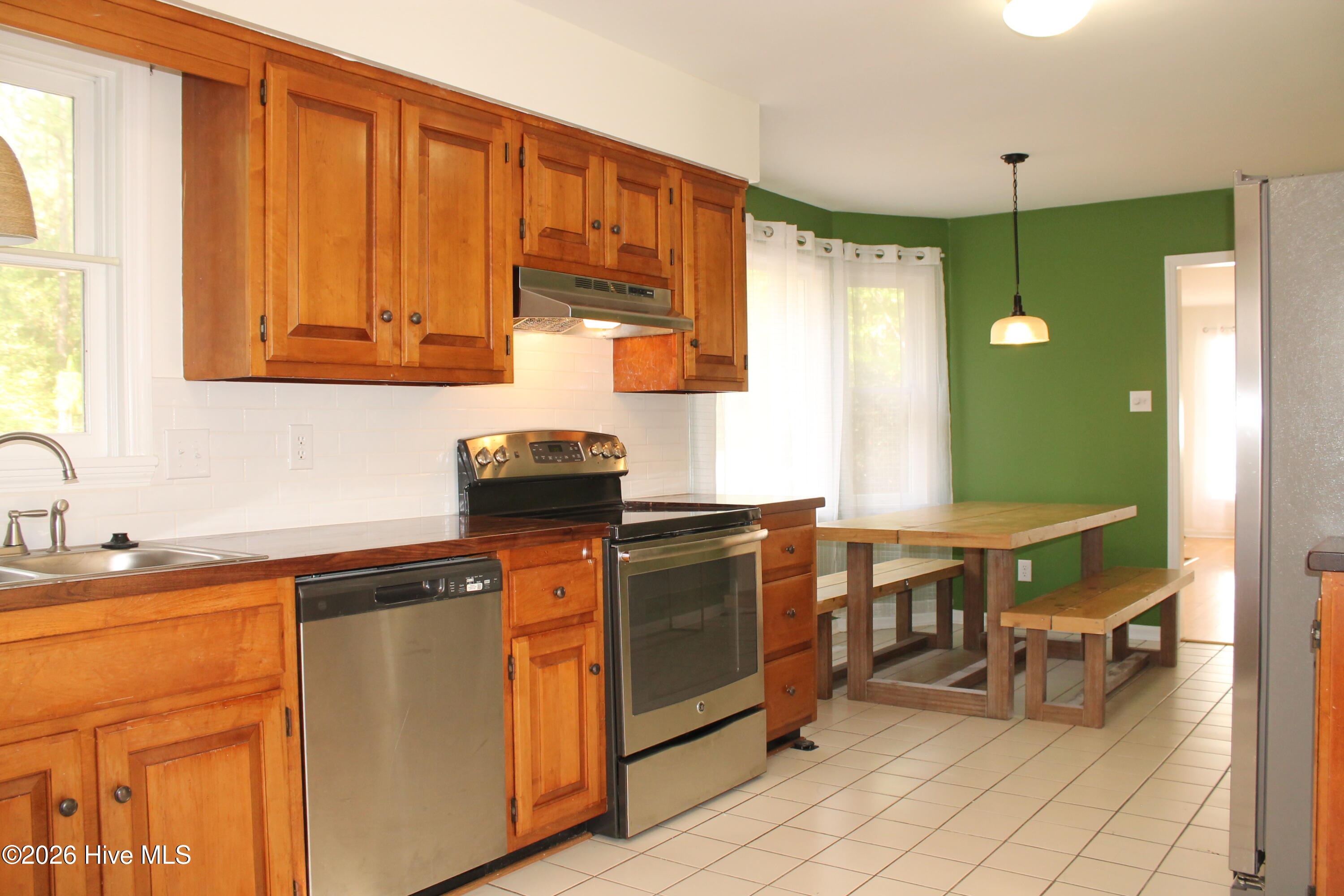 1624 E Indiana Avenue Apt 13 Property Photo 9