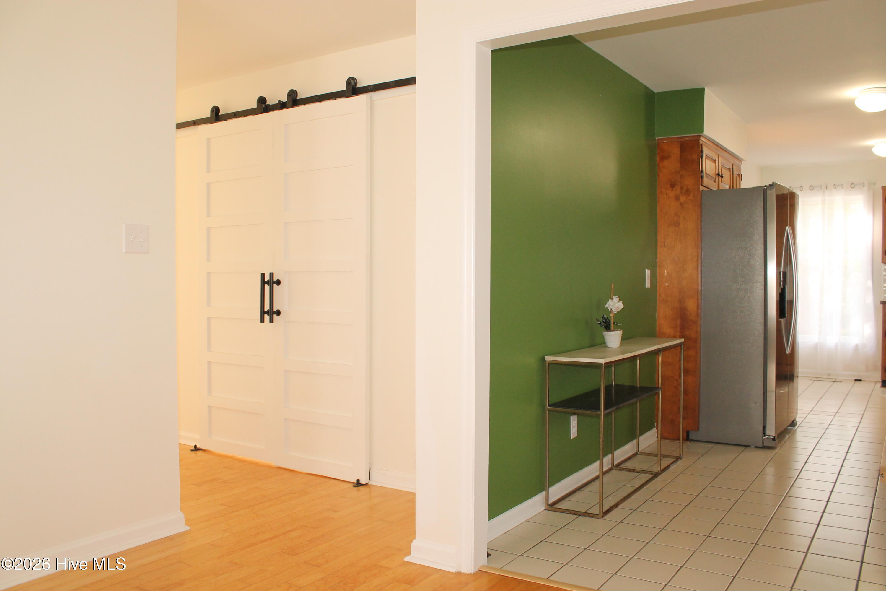 1624 E Indiana Avenue Apt 13 Property Photo 16
