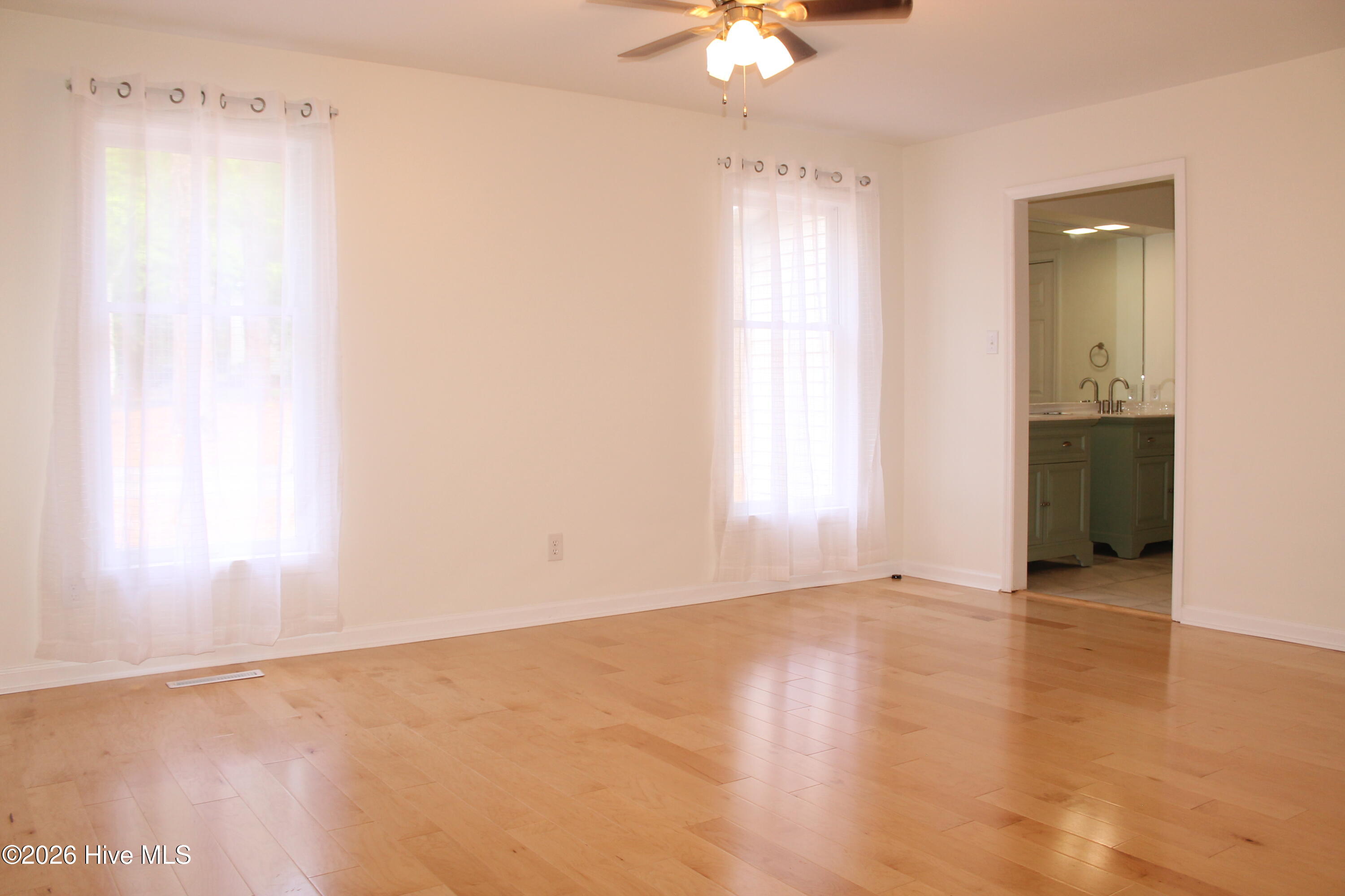1624 E Indiana Avenue Apt 13 Property Photo 22