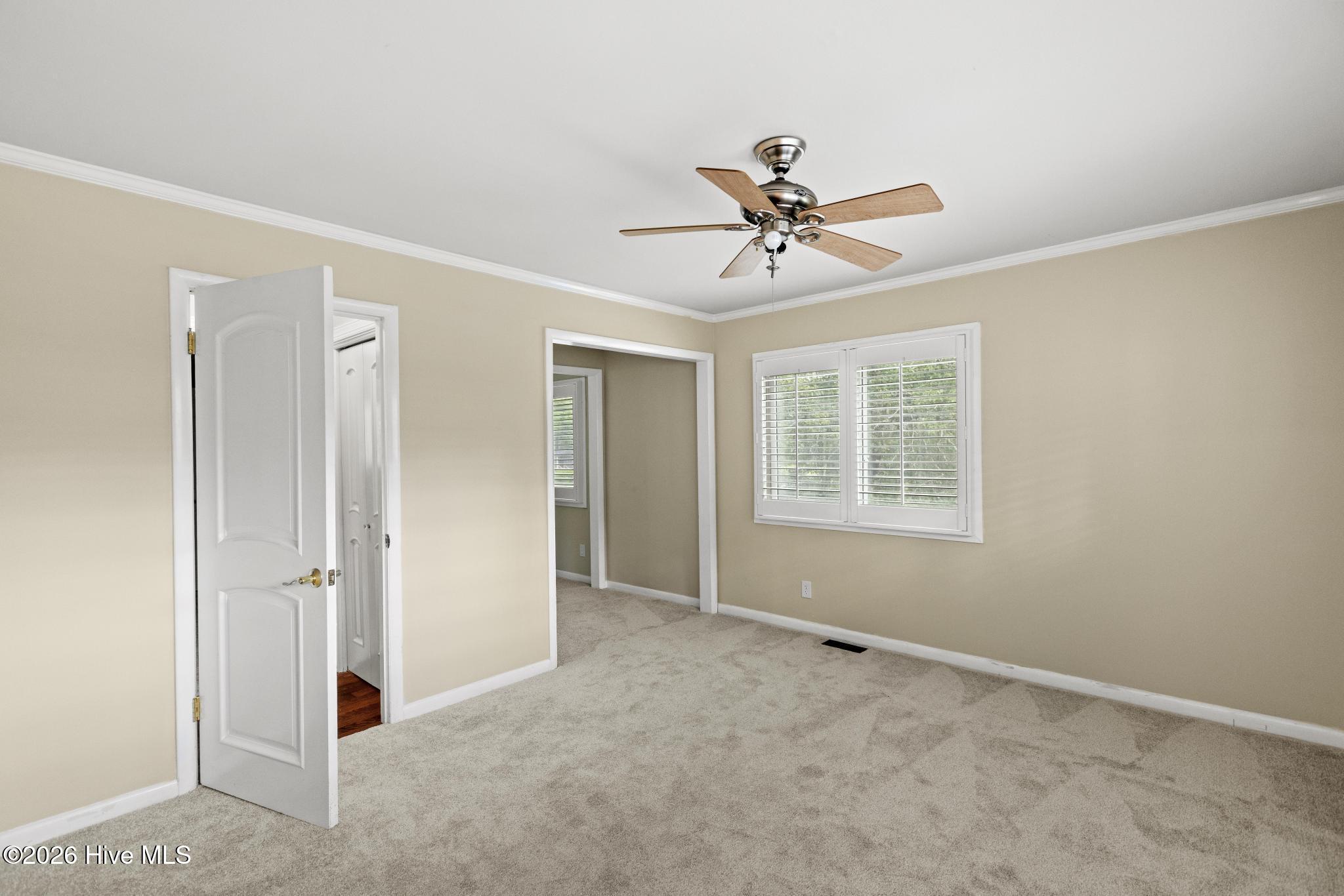 402 Country Club Drive Property Photo 36