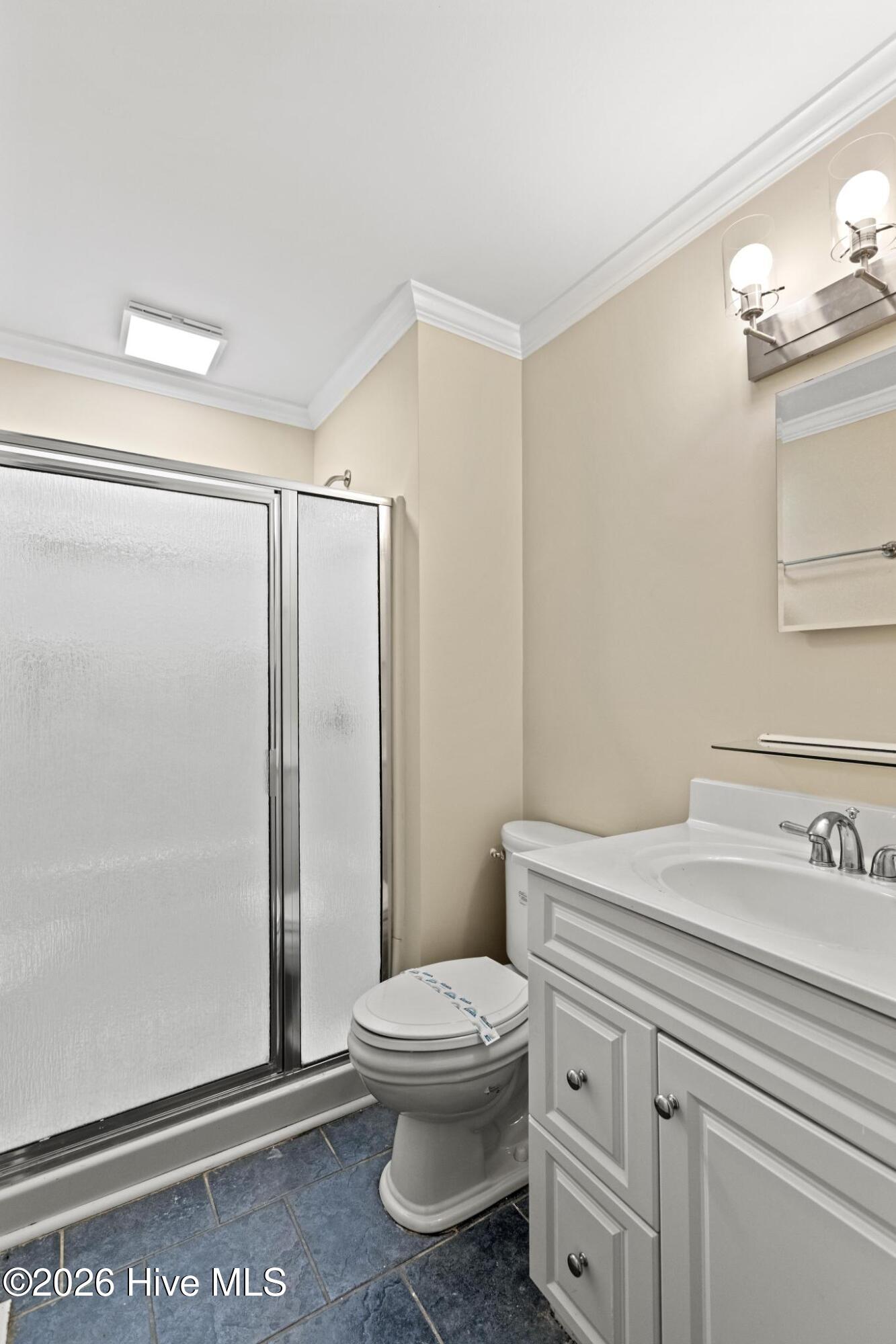 402 Country Club Drive Property Photo 40