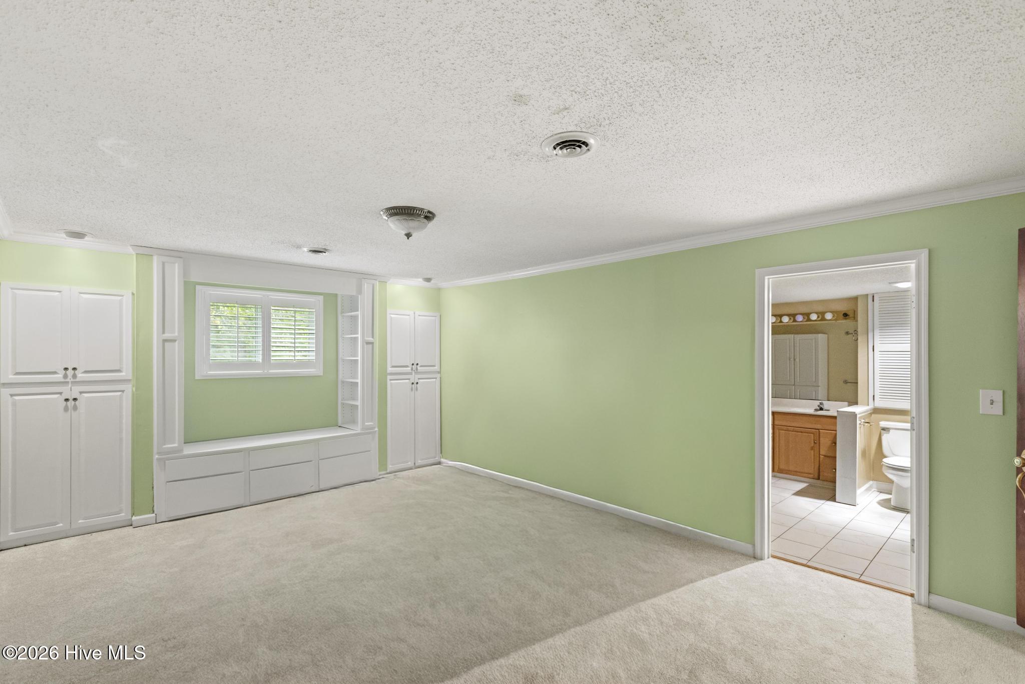 402 Country Club Drive Property Photo 46