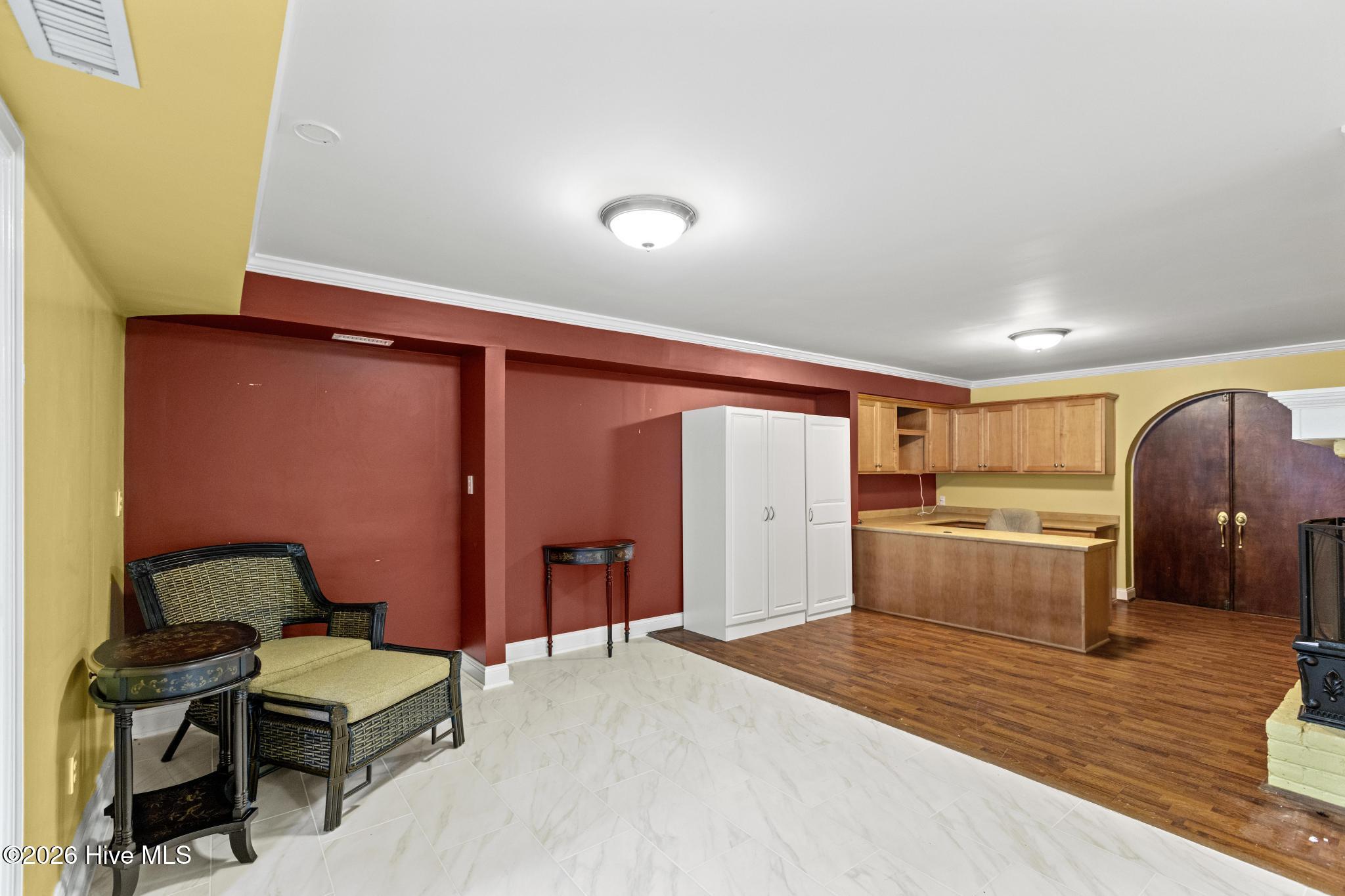 402 Country Club Drive Property Photo 57
