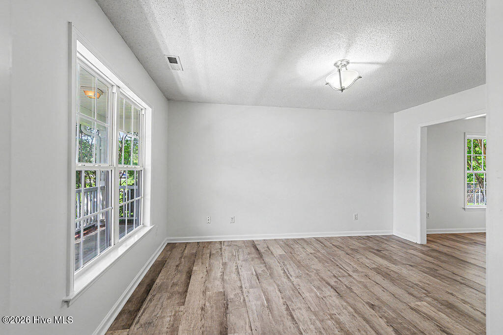 200 Remington Drive Property Photo 10