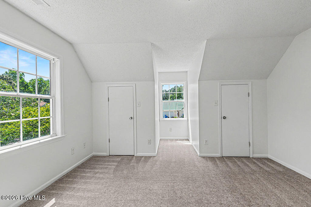 200 Remington Drive Property Photo 32