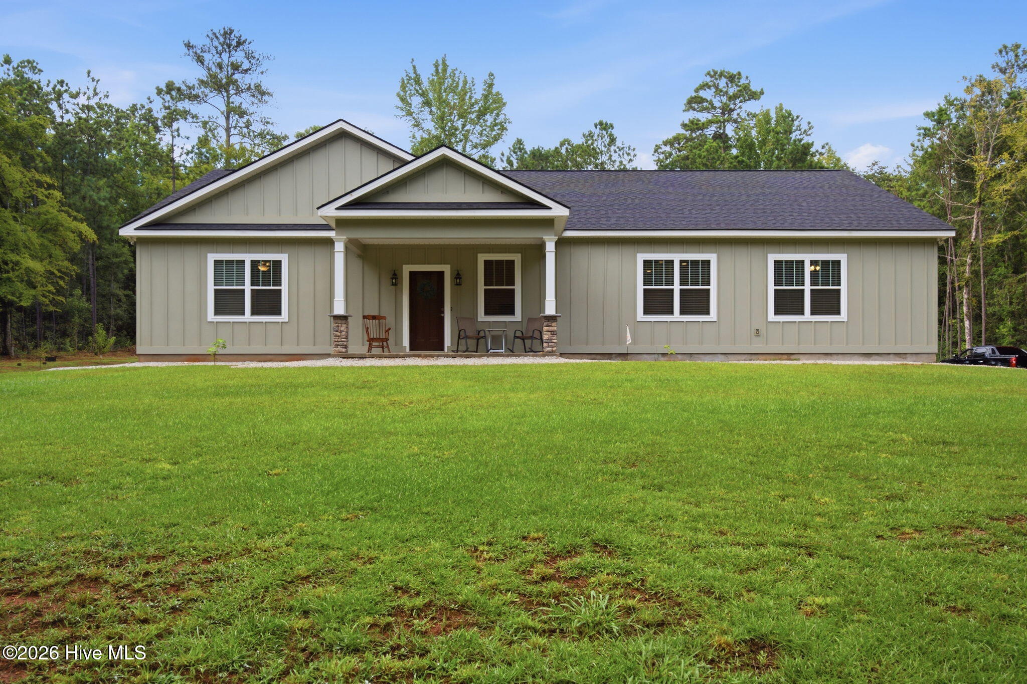 6881 Hinton Woods Drive Property Photo 1