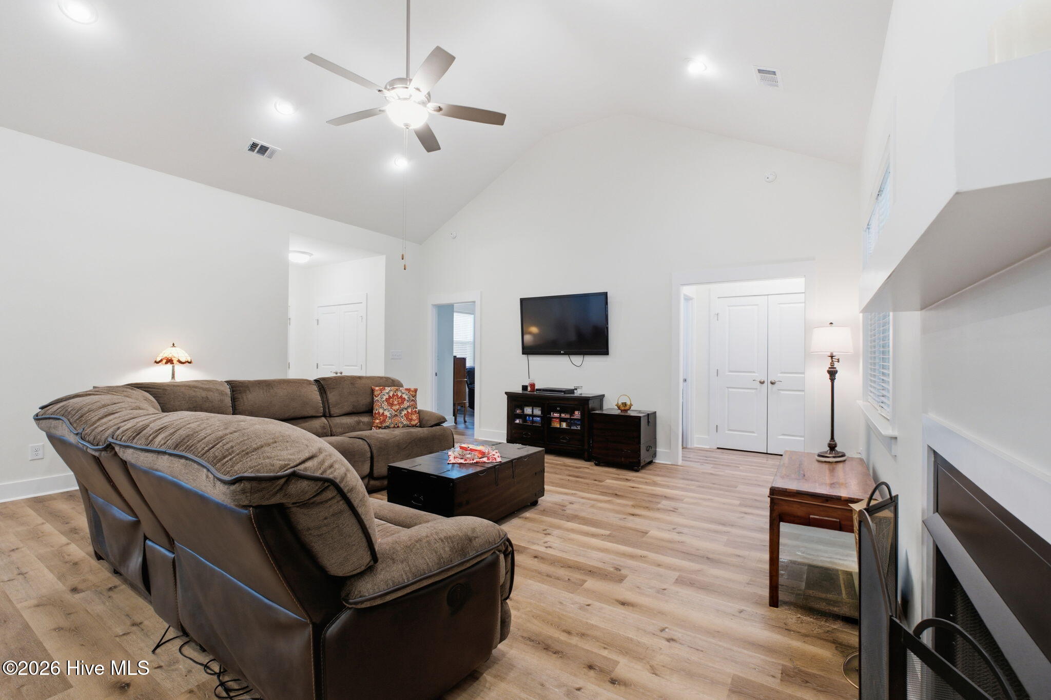 6881 Hinton Woods Drive Property Photo 17