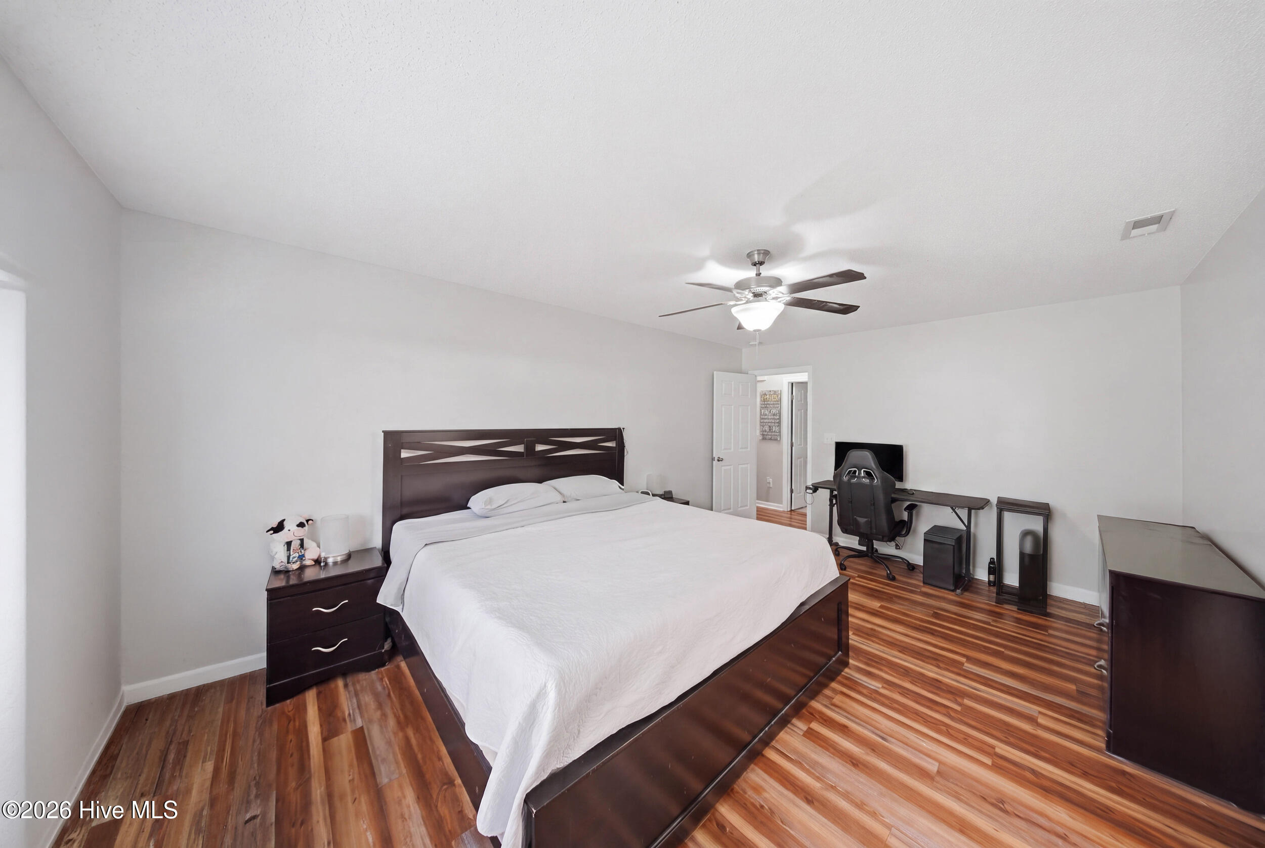 102 Laredo Drive Property Photo 24