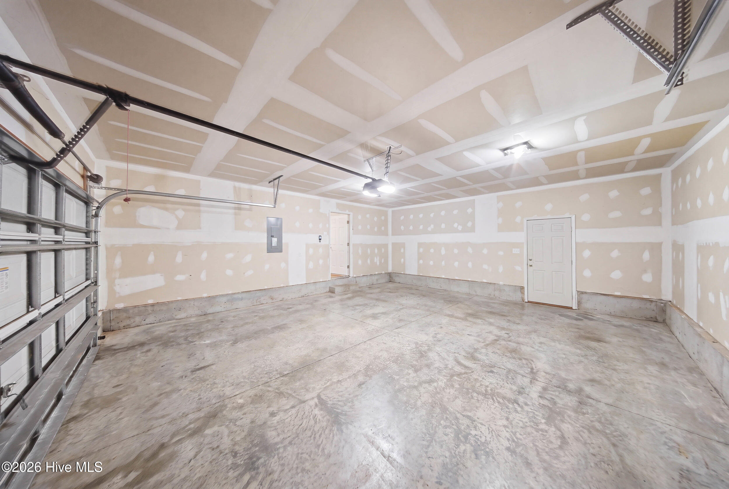 102 Laredo Drive Property Photo 34