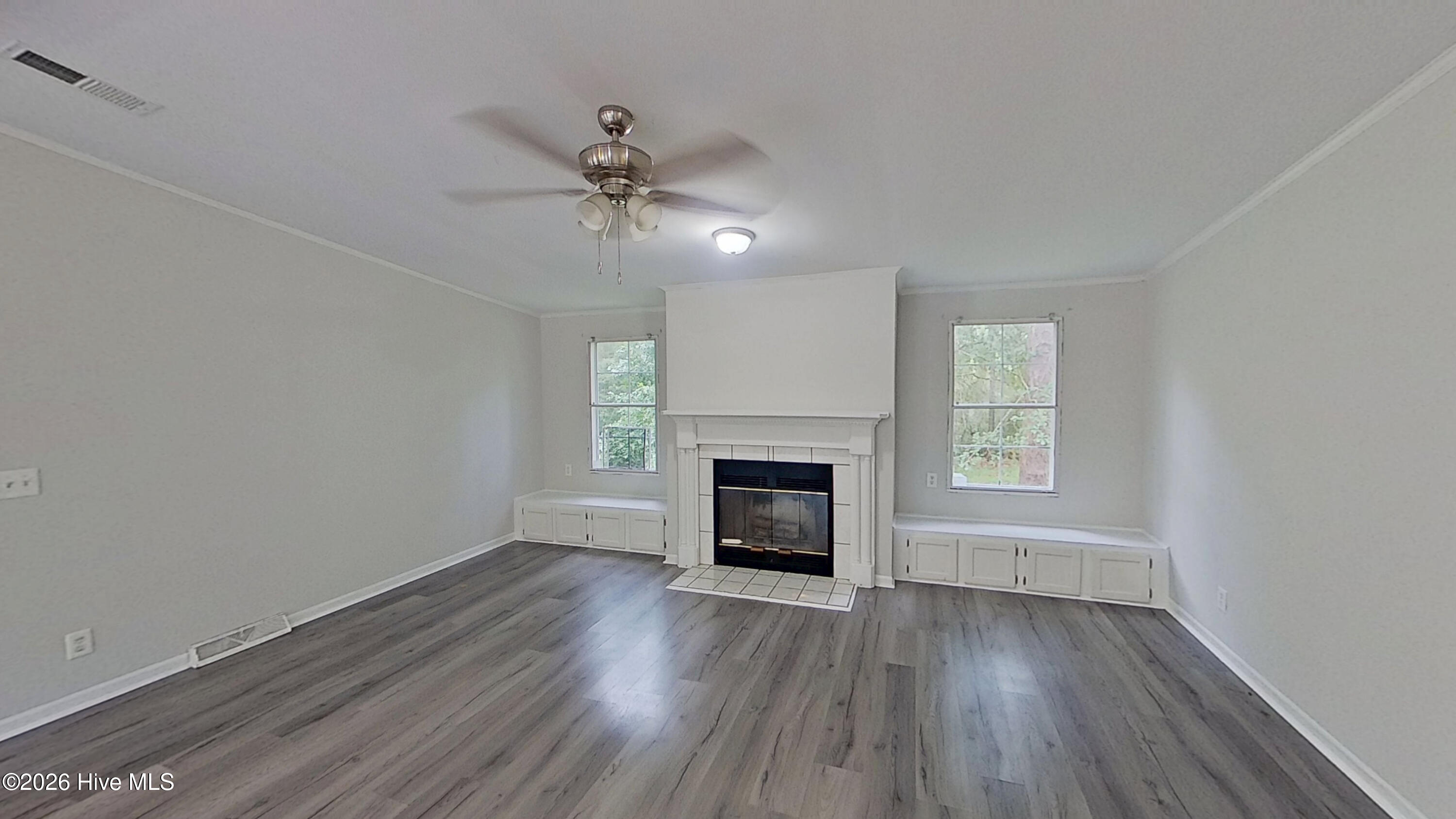 20 Deer Ridge Drive E Property Photo 3
