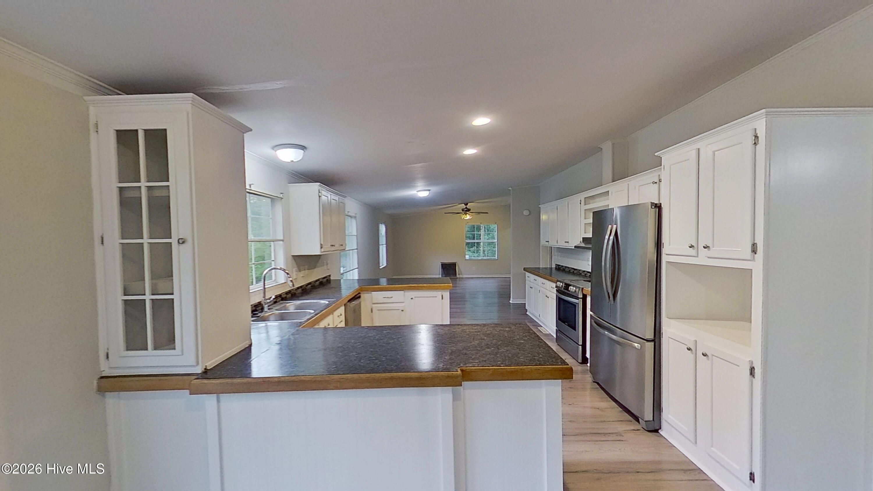 20 Deer Ridge Drive E Property Photo 6