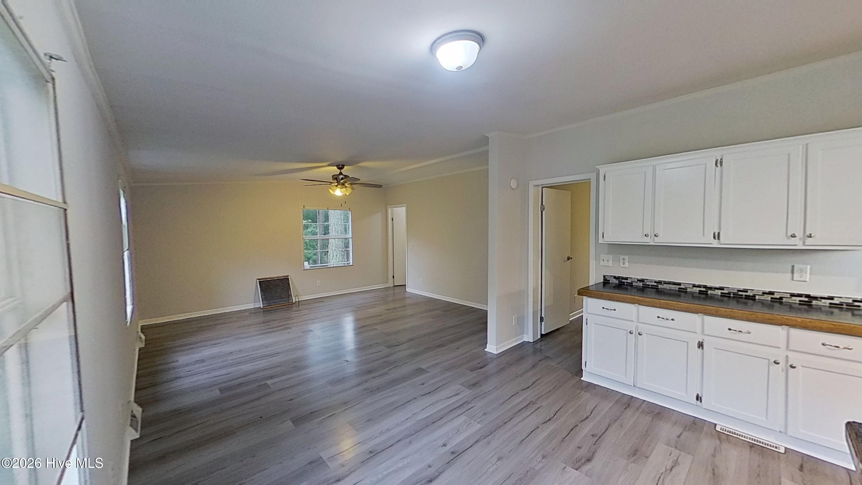20 Deer Ridge Drive E Property Photo 15