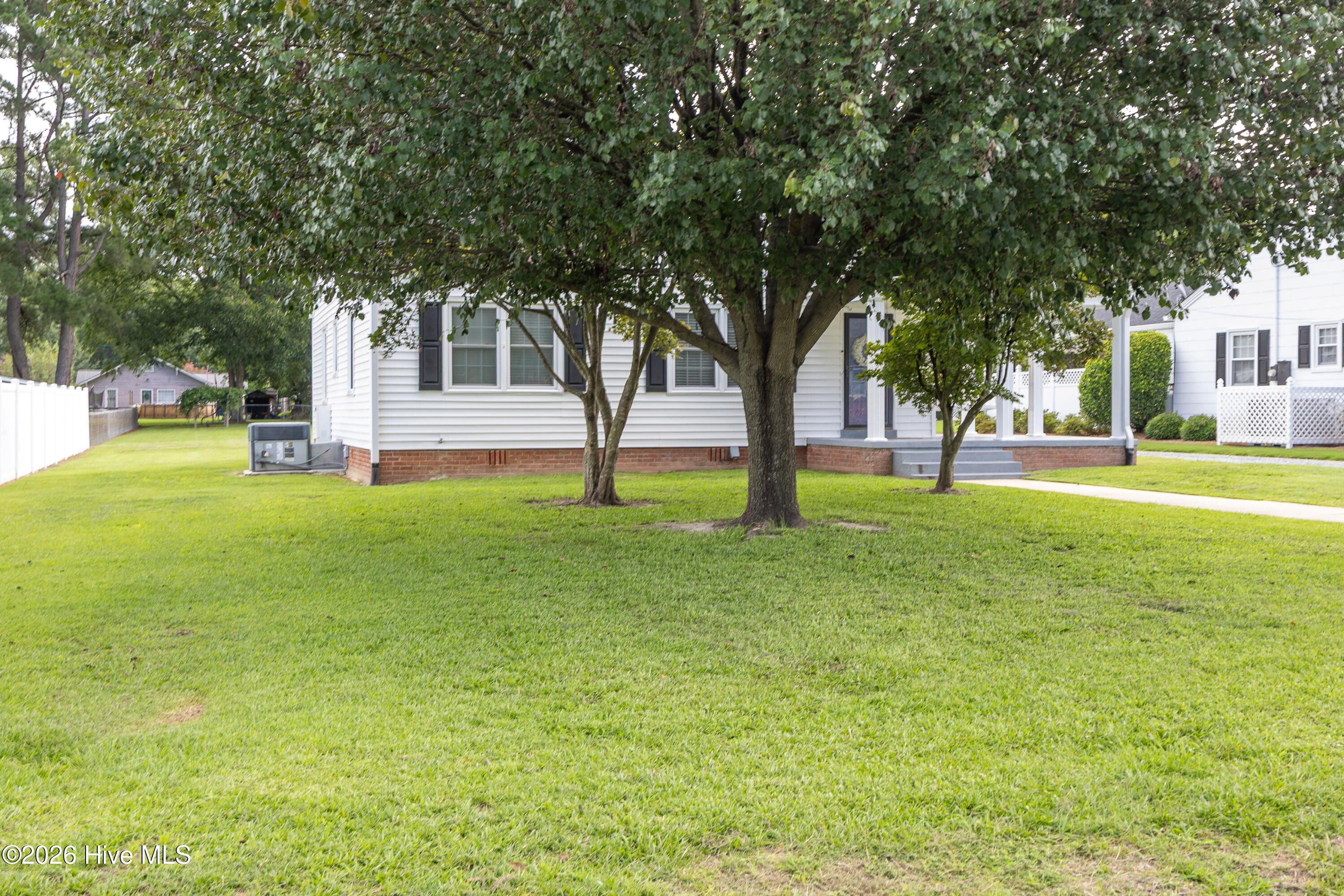 508 Stewart Avenue Property Photo 3