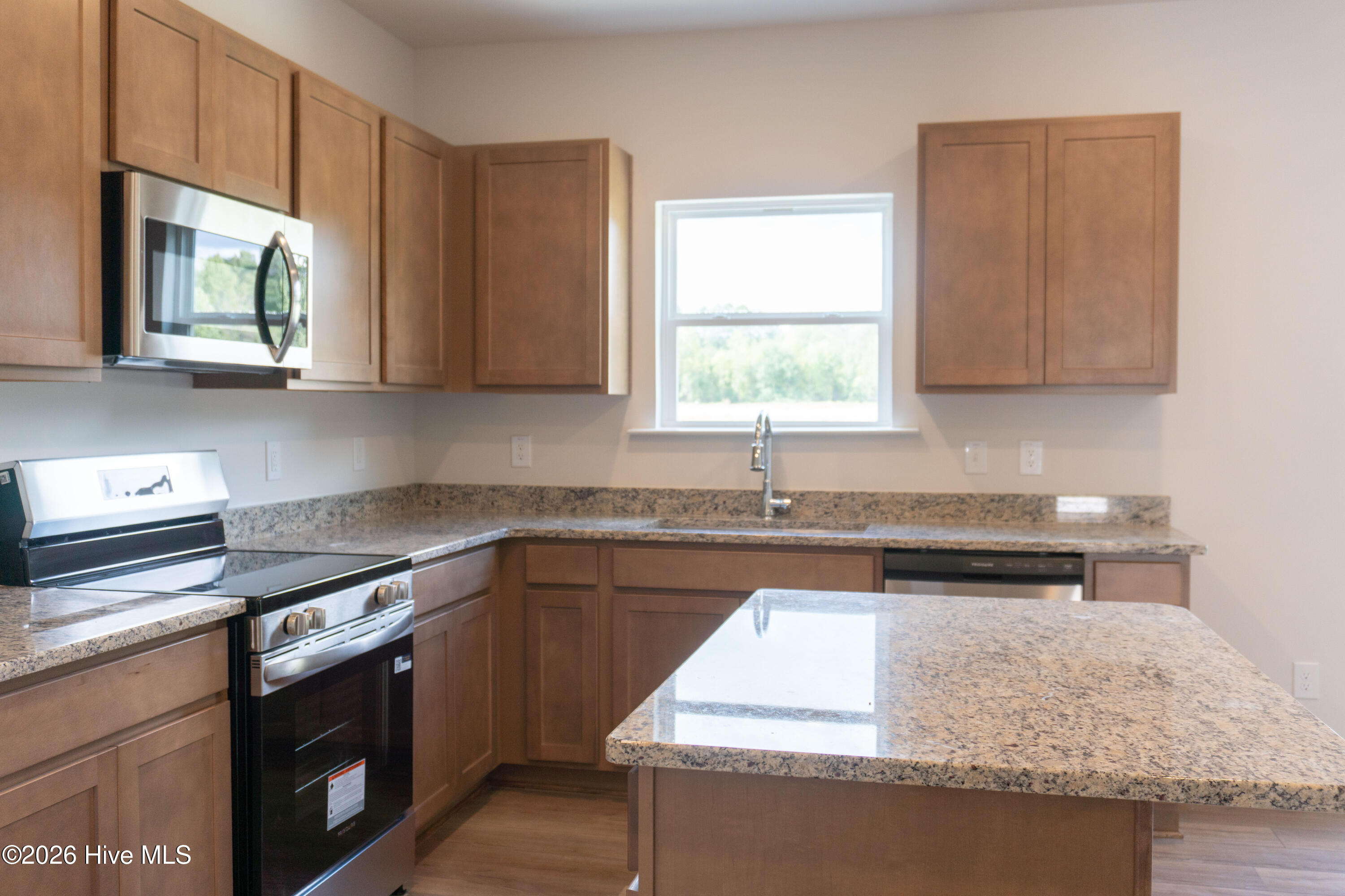 424 Barter Drive Property Photo 9