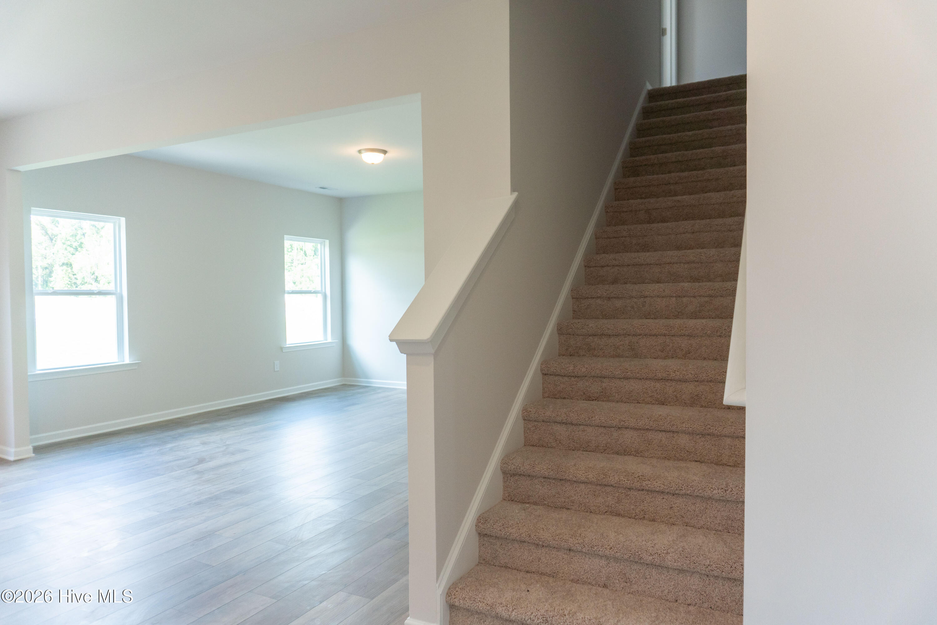 424 Barter Drive Property Photo 11