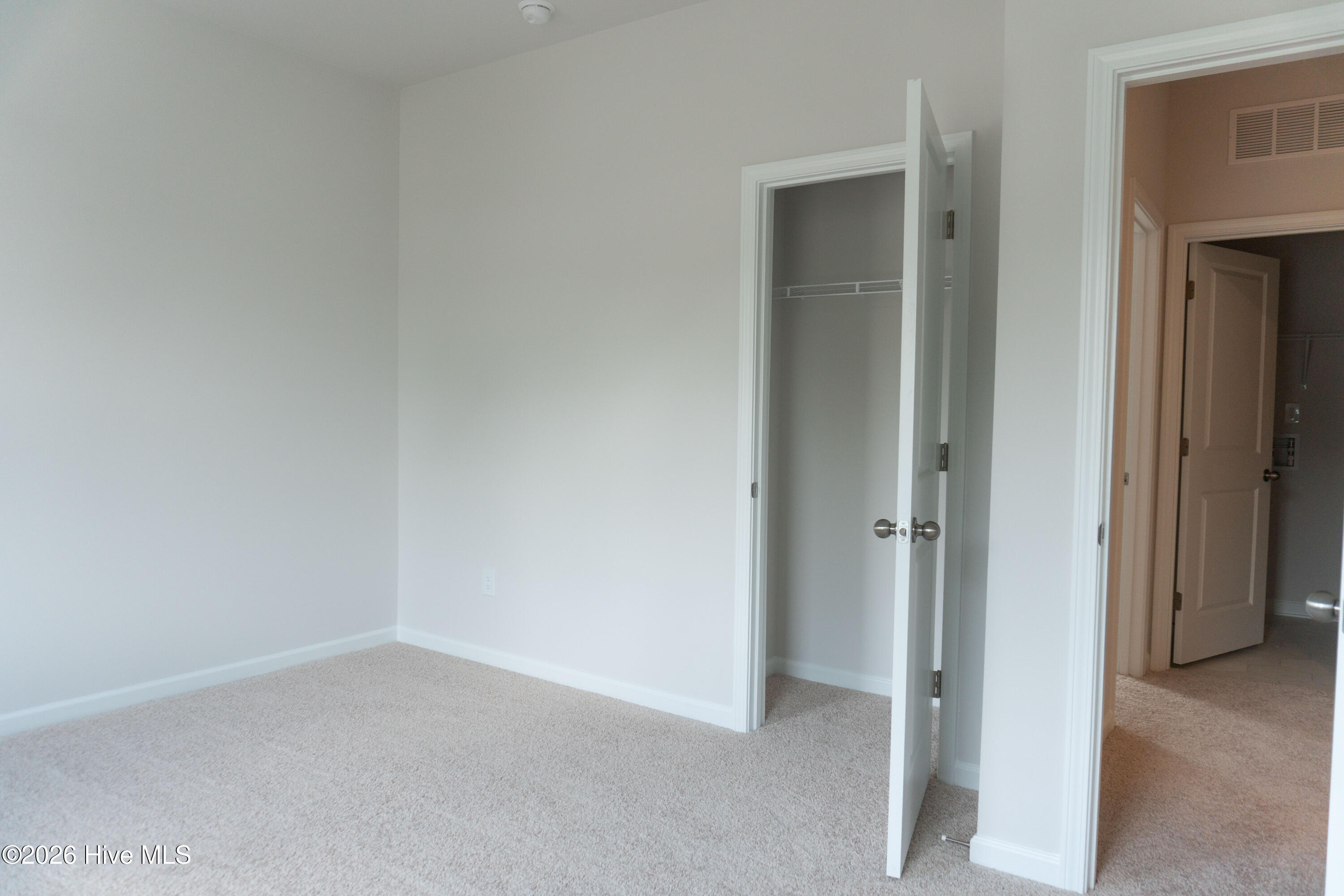 424 Barter Drive Property Photo 23