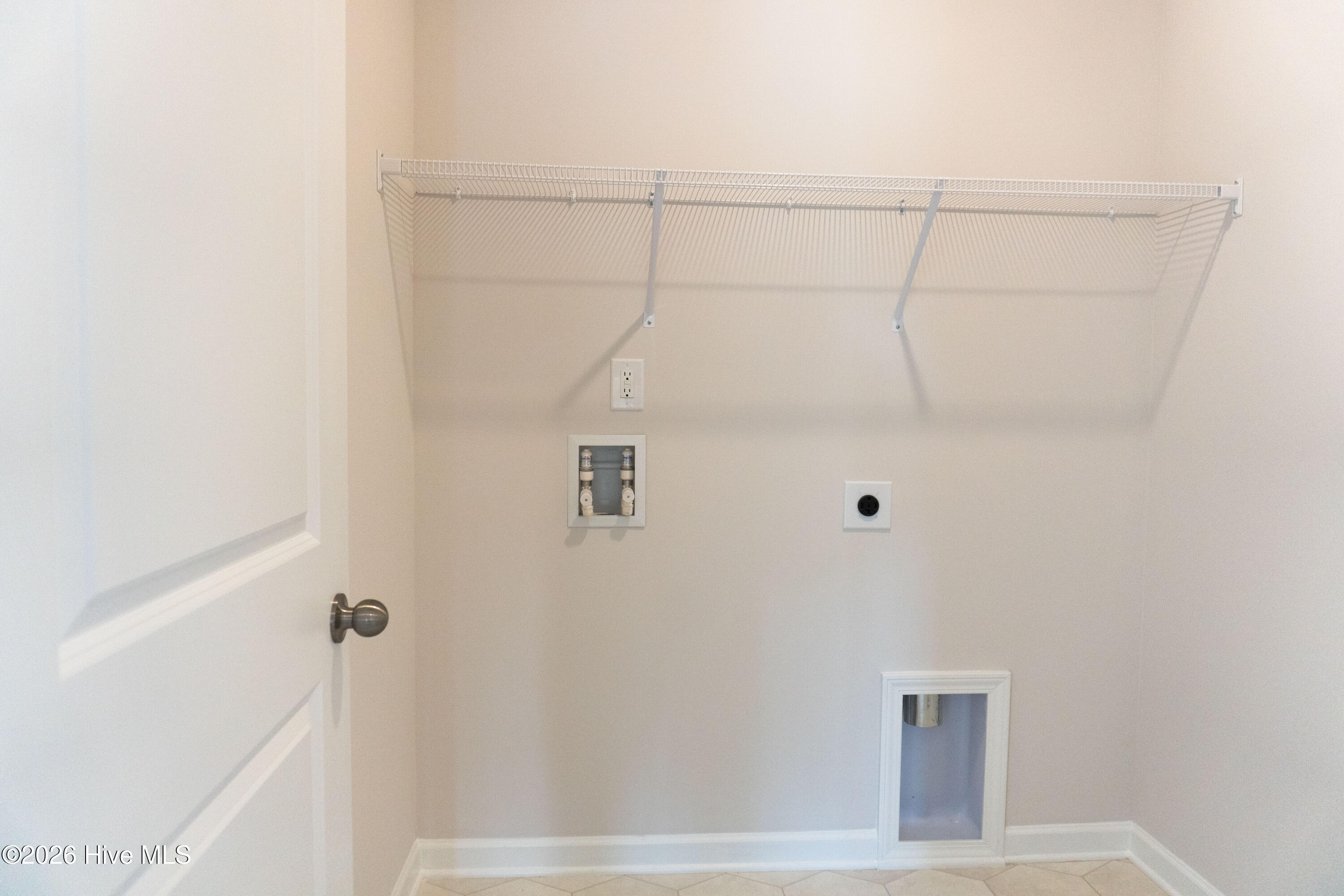 424 Barter Drive Property Photo 27