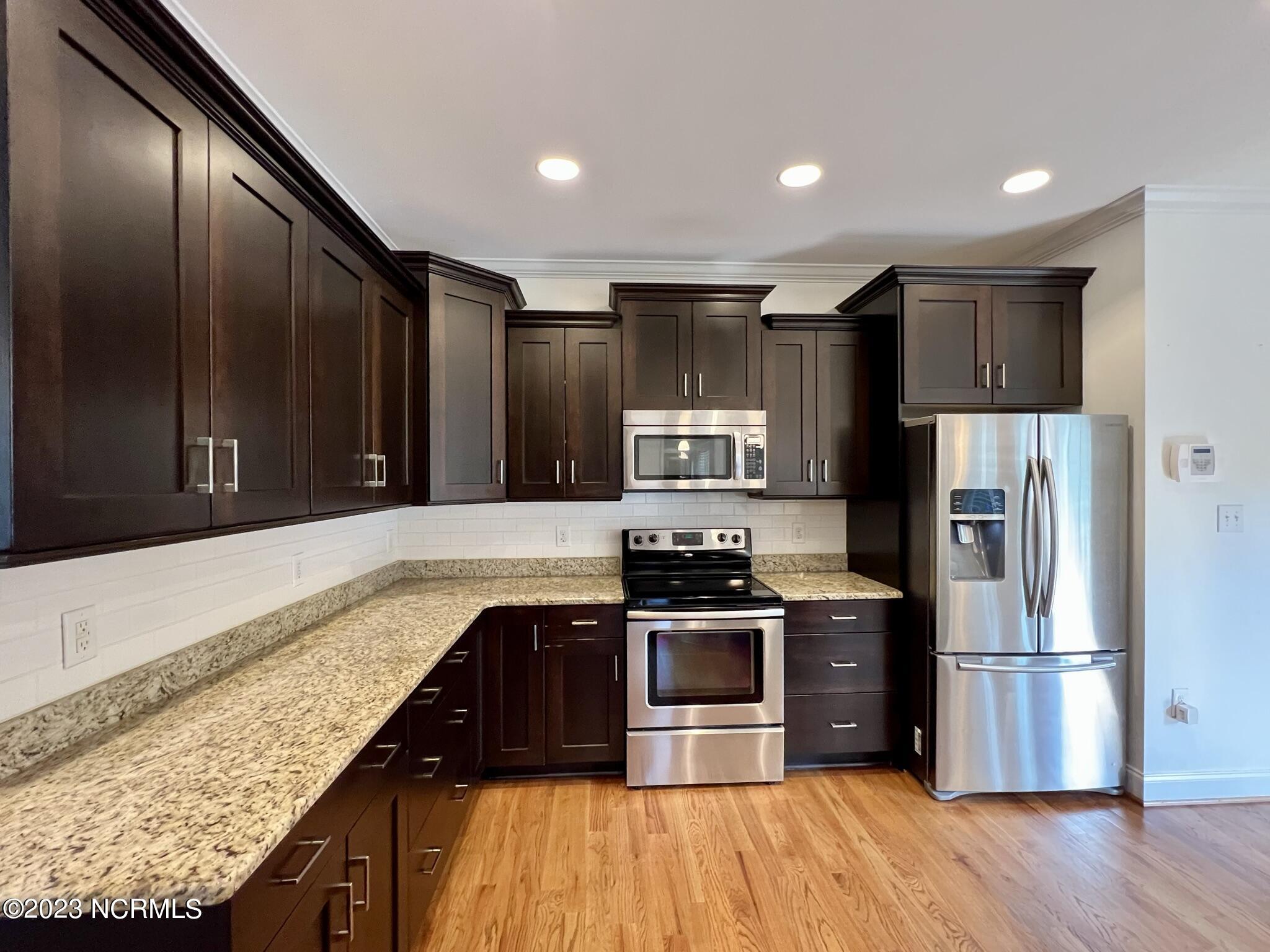 206 Sandy Springs Road Property Photo 14