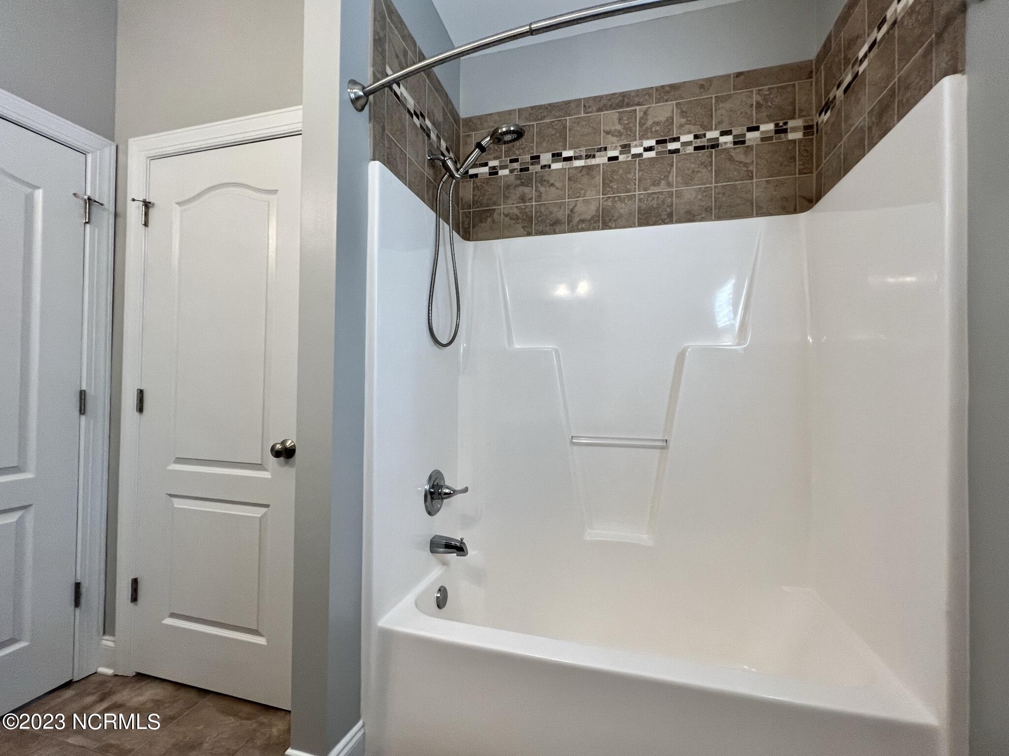 206 Sandy Springs Road Property Photo 19